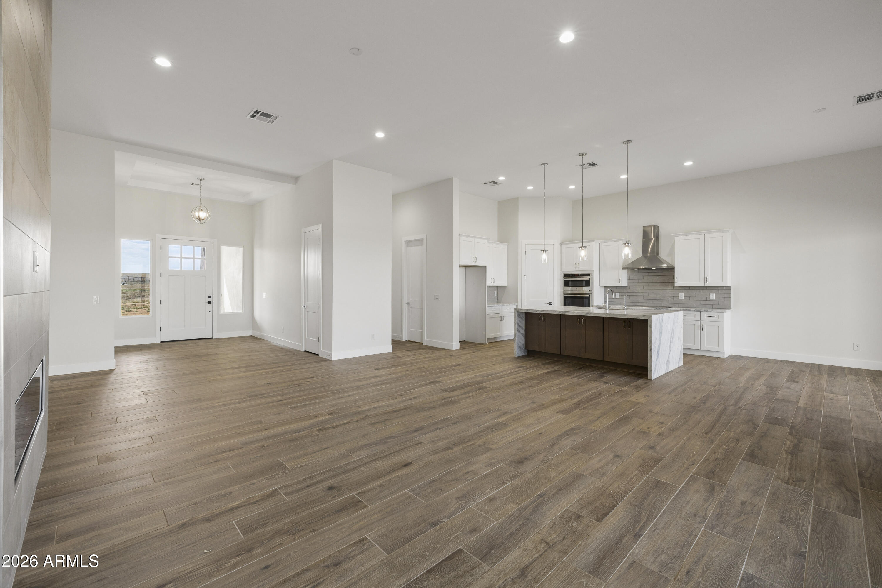 6212 E Shasta Daisy Lane