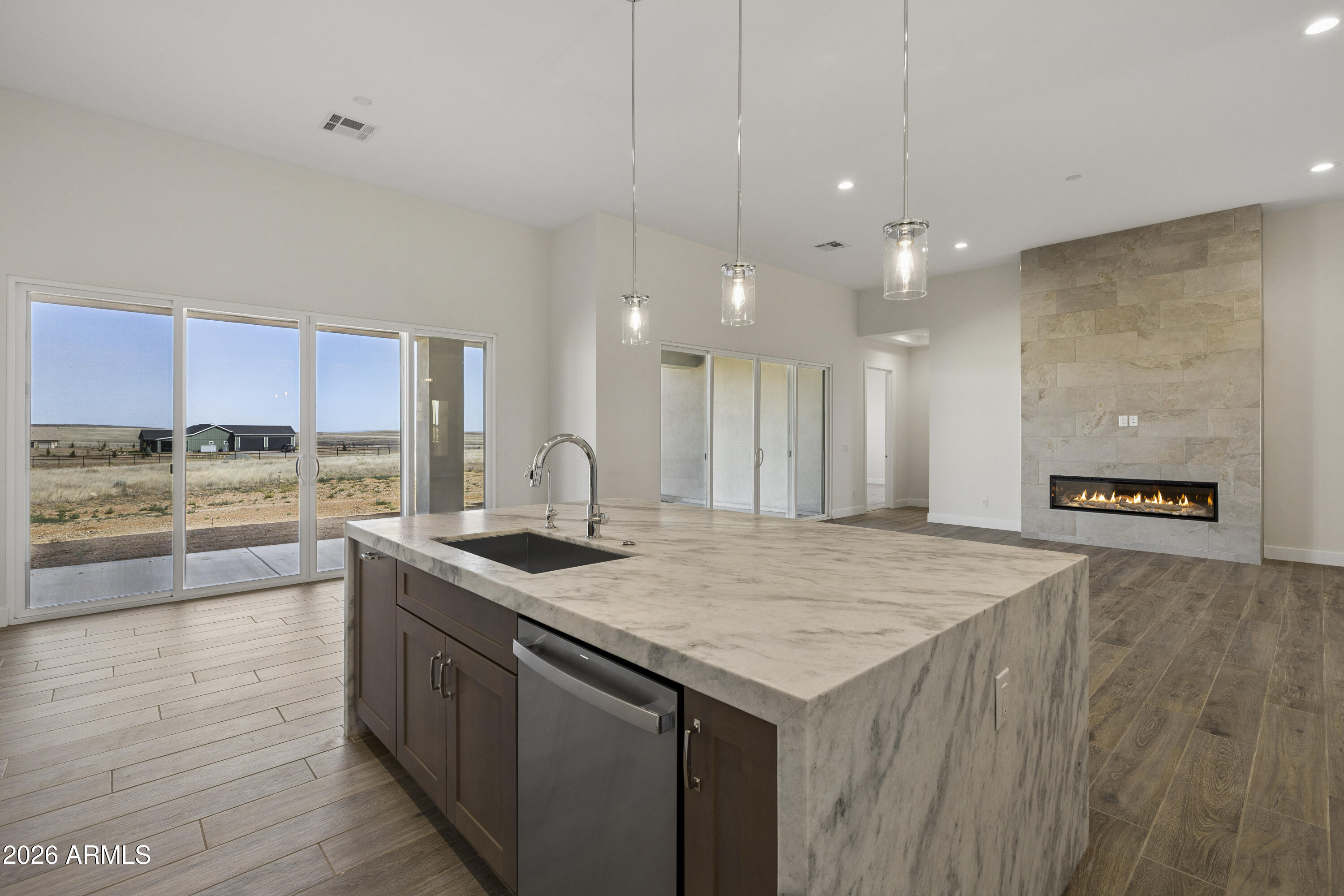 6212 E Shasta Daisy Lane