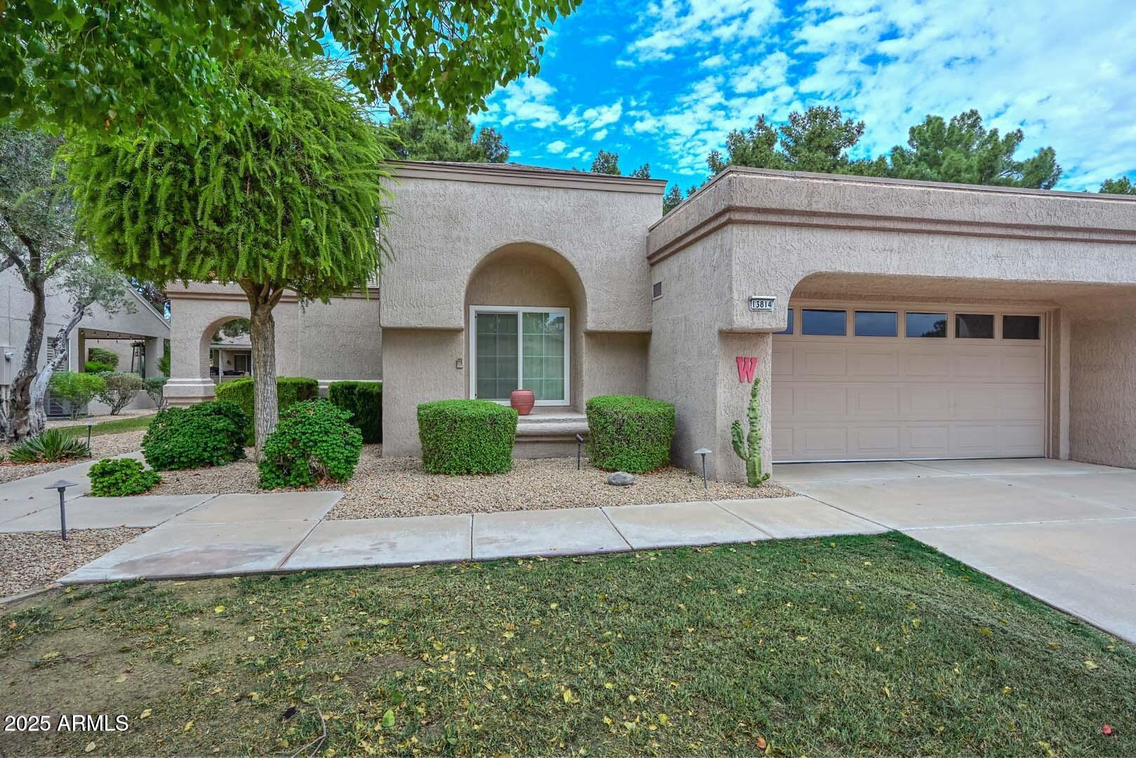 13814 W GREENVIEW Drive