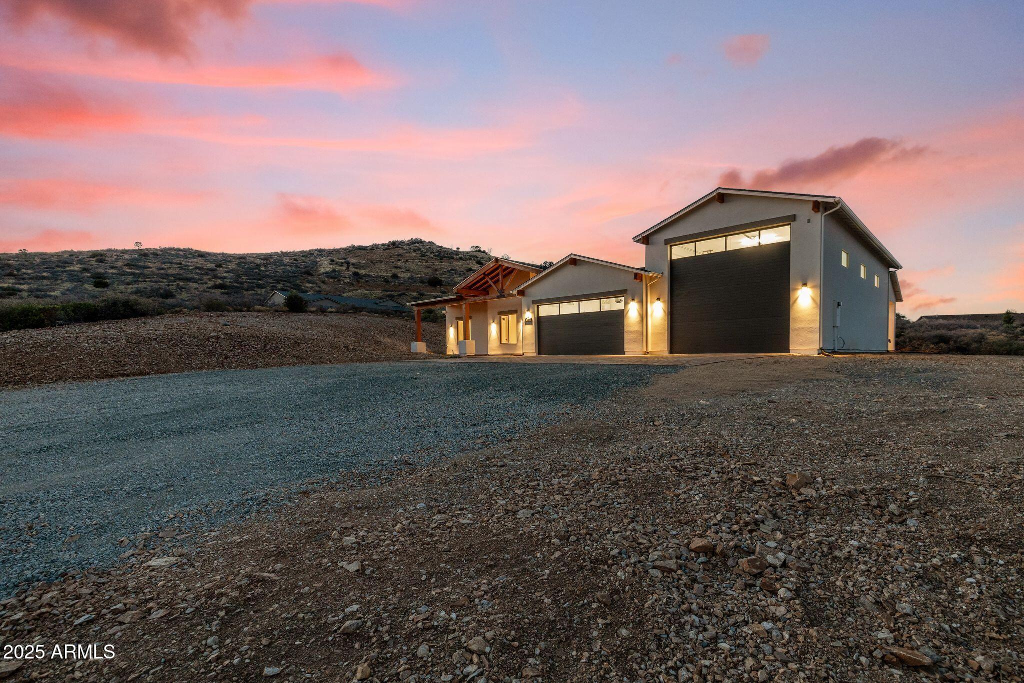 15900 E LONE FOX Trail