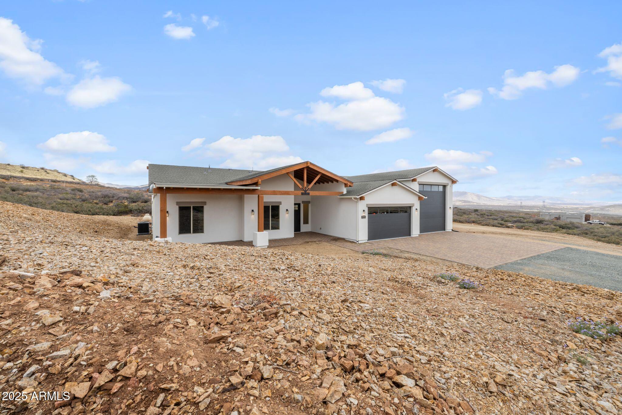 15900 E LONE FOX Trail