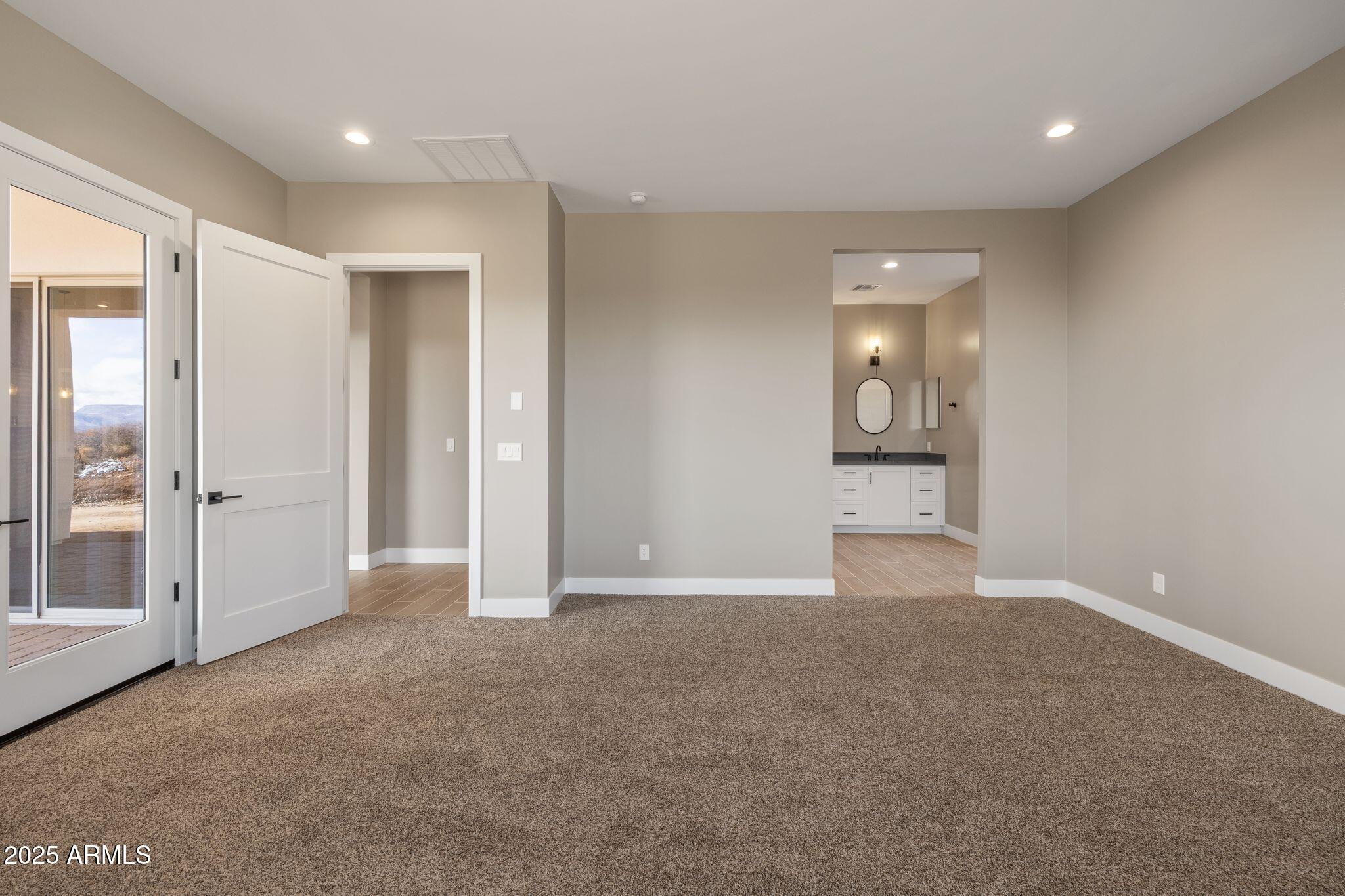 15900 E LONE FOX Trail