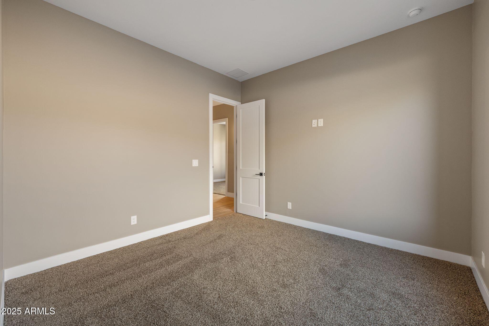 15900 E LONE FOX Trail