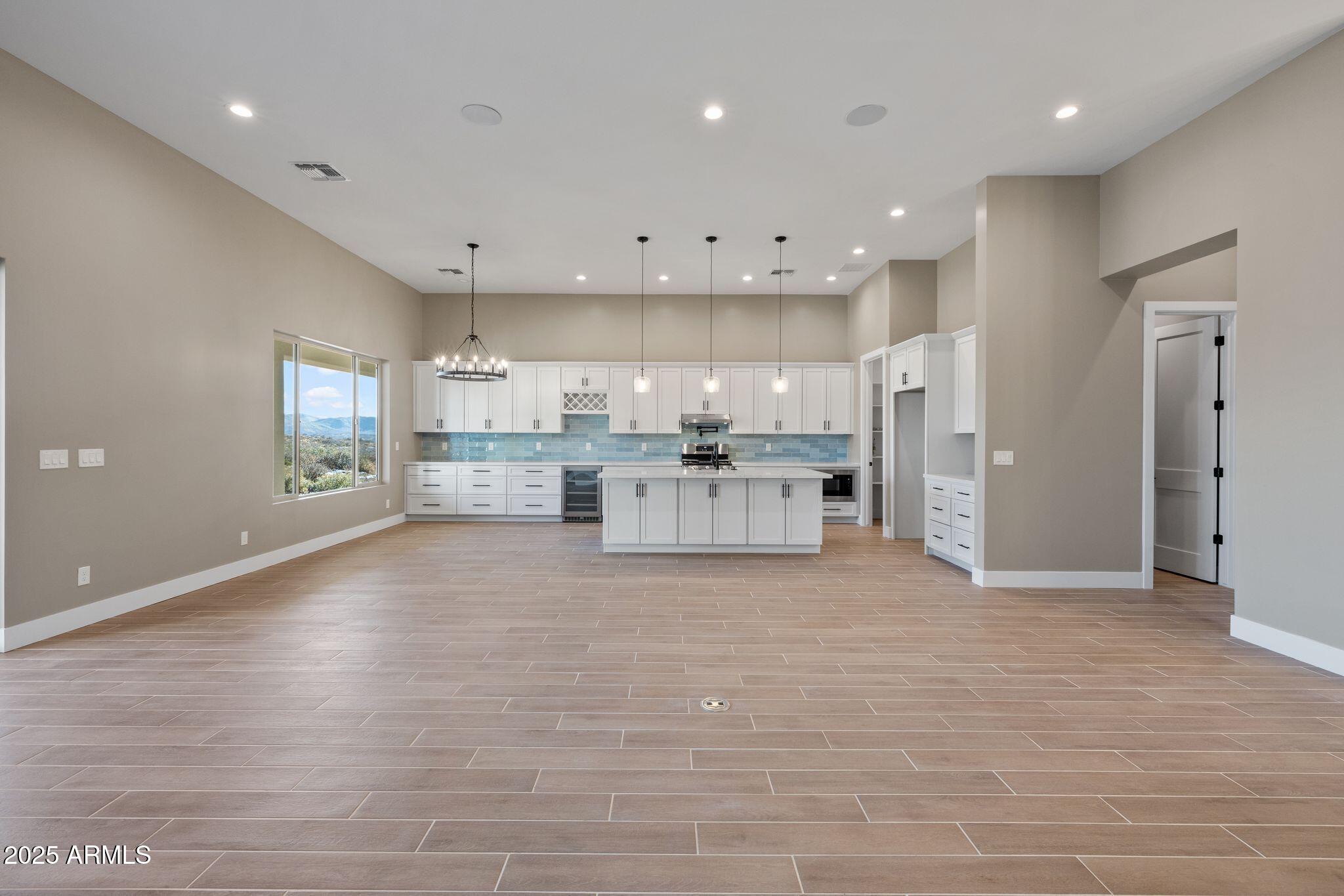 15900 E LONE FOX Trail