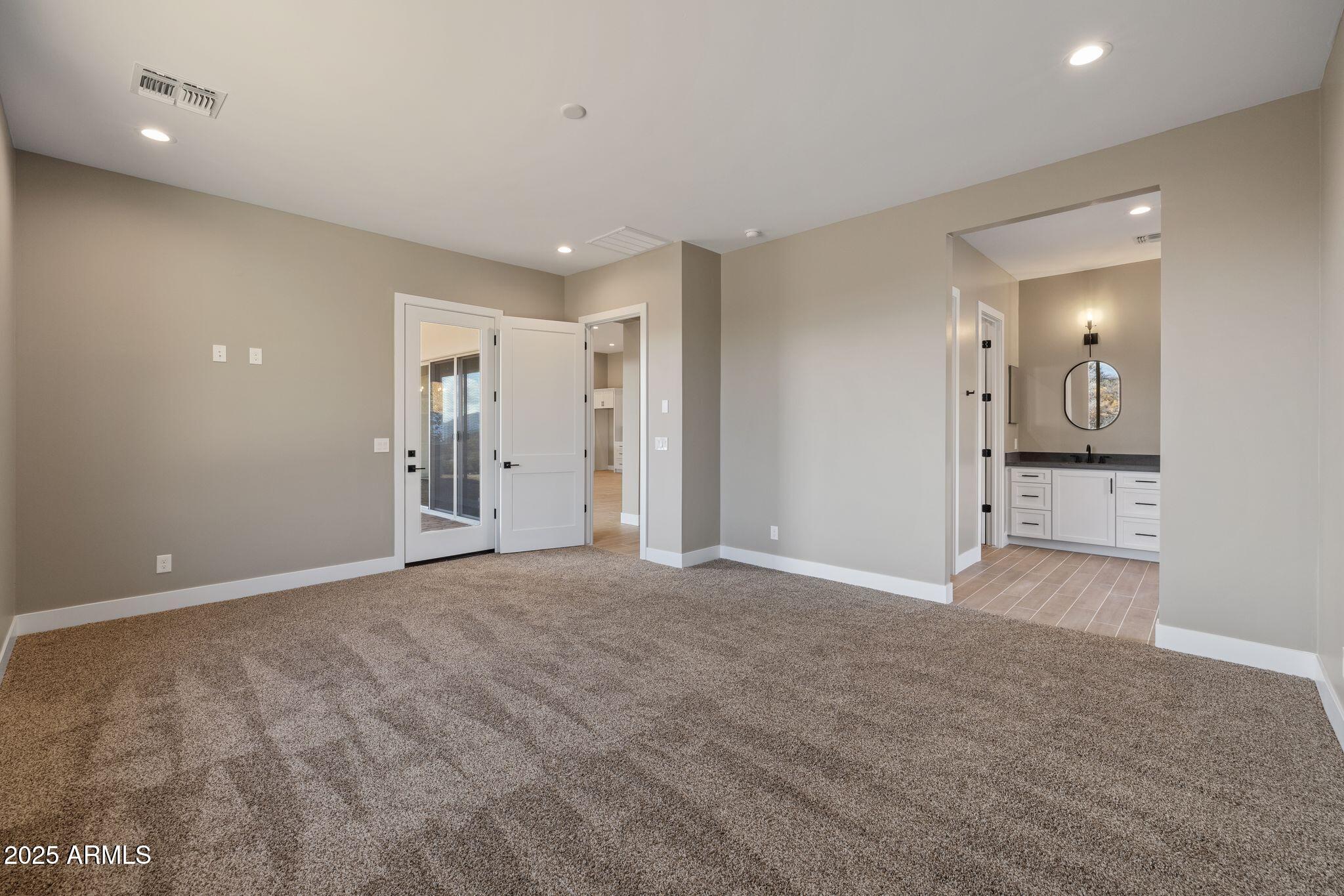 15900 E LONE FOX Trail