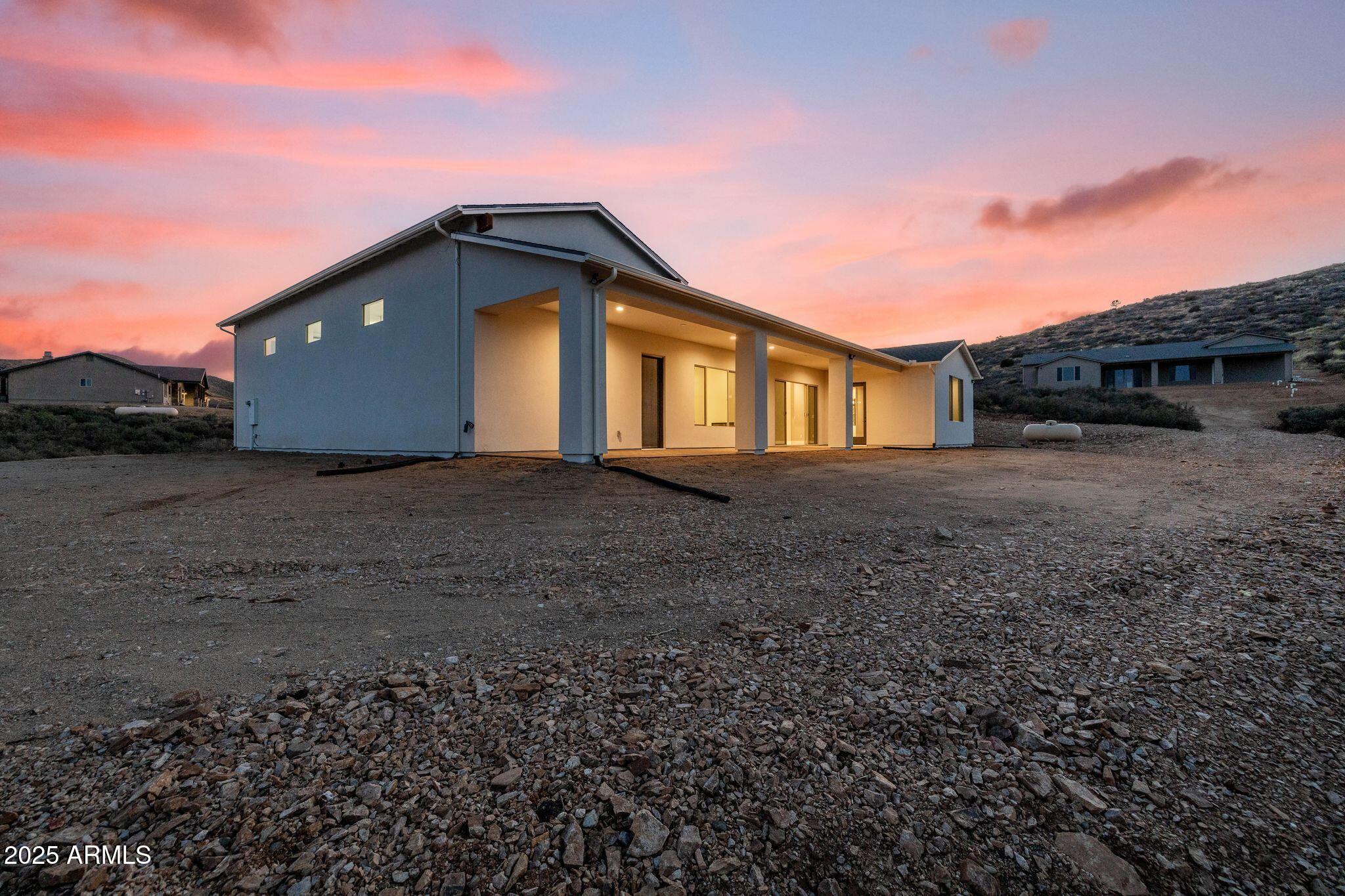 15900 E LONE FOX Trail