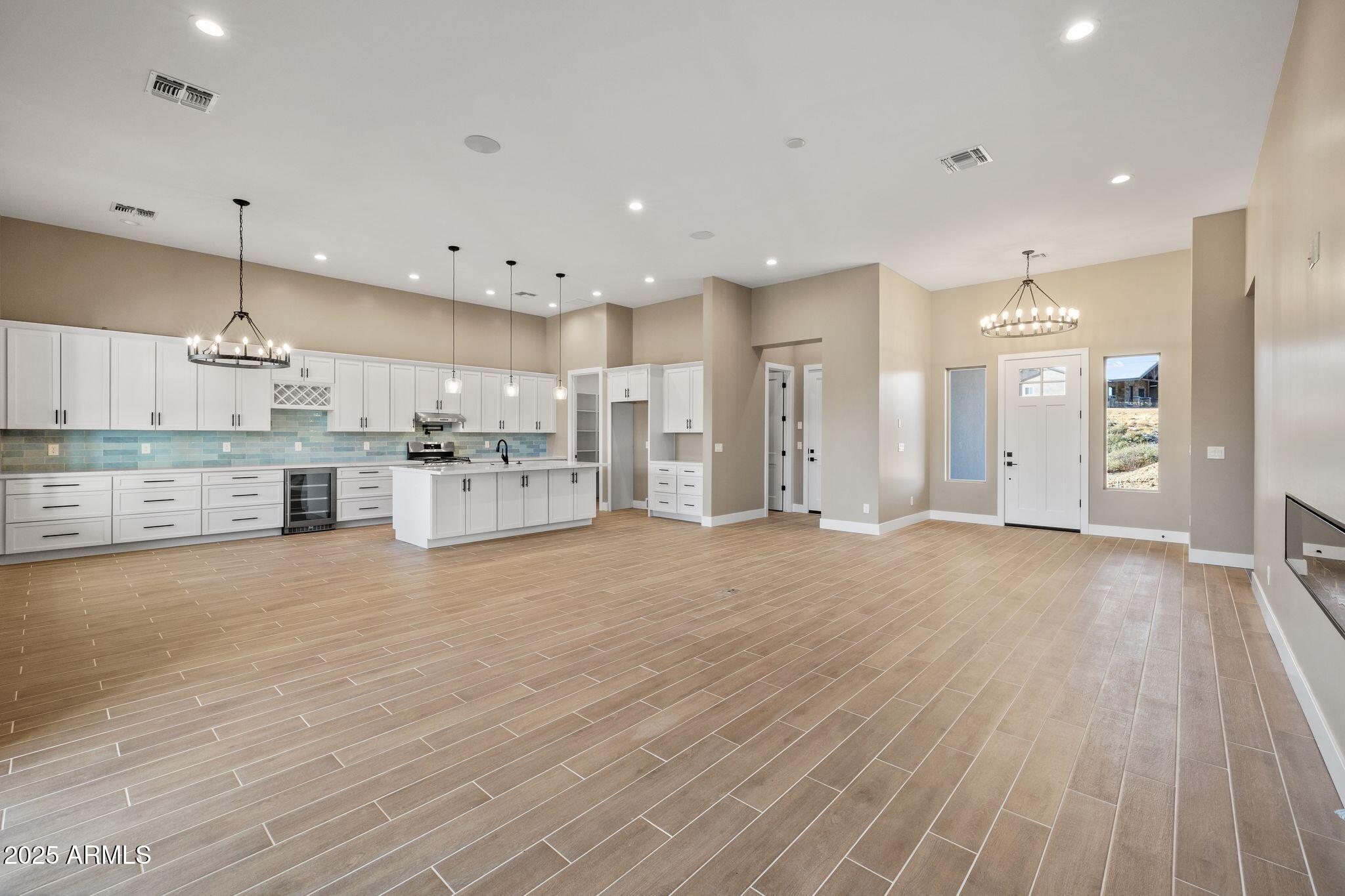 15900 E LONE FOX Trail