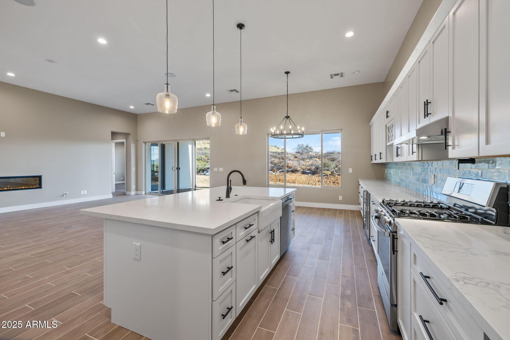 15900 E LONE FOX Trail