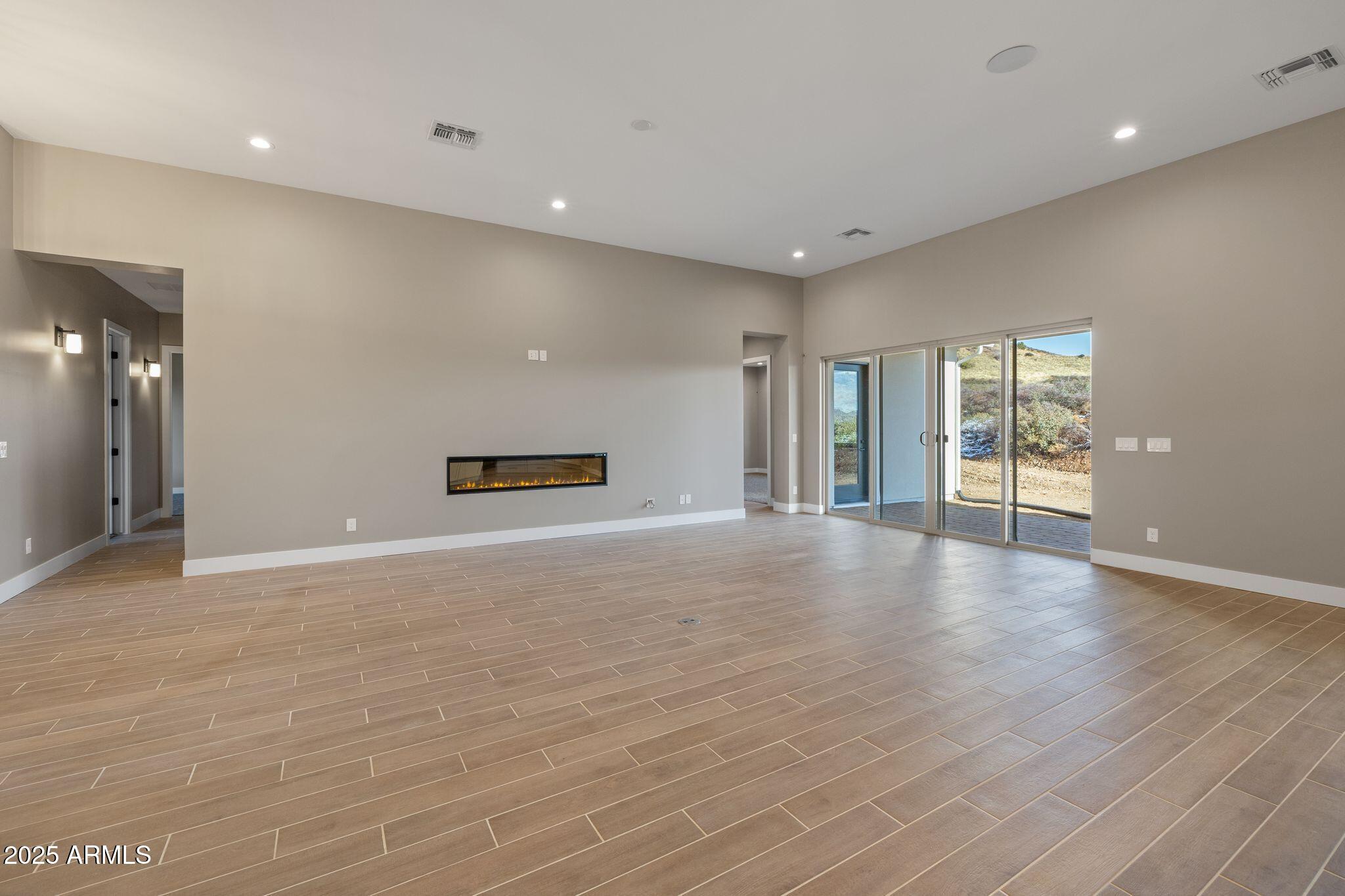 15900 E LONE FOX Trail