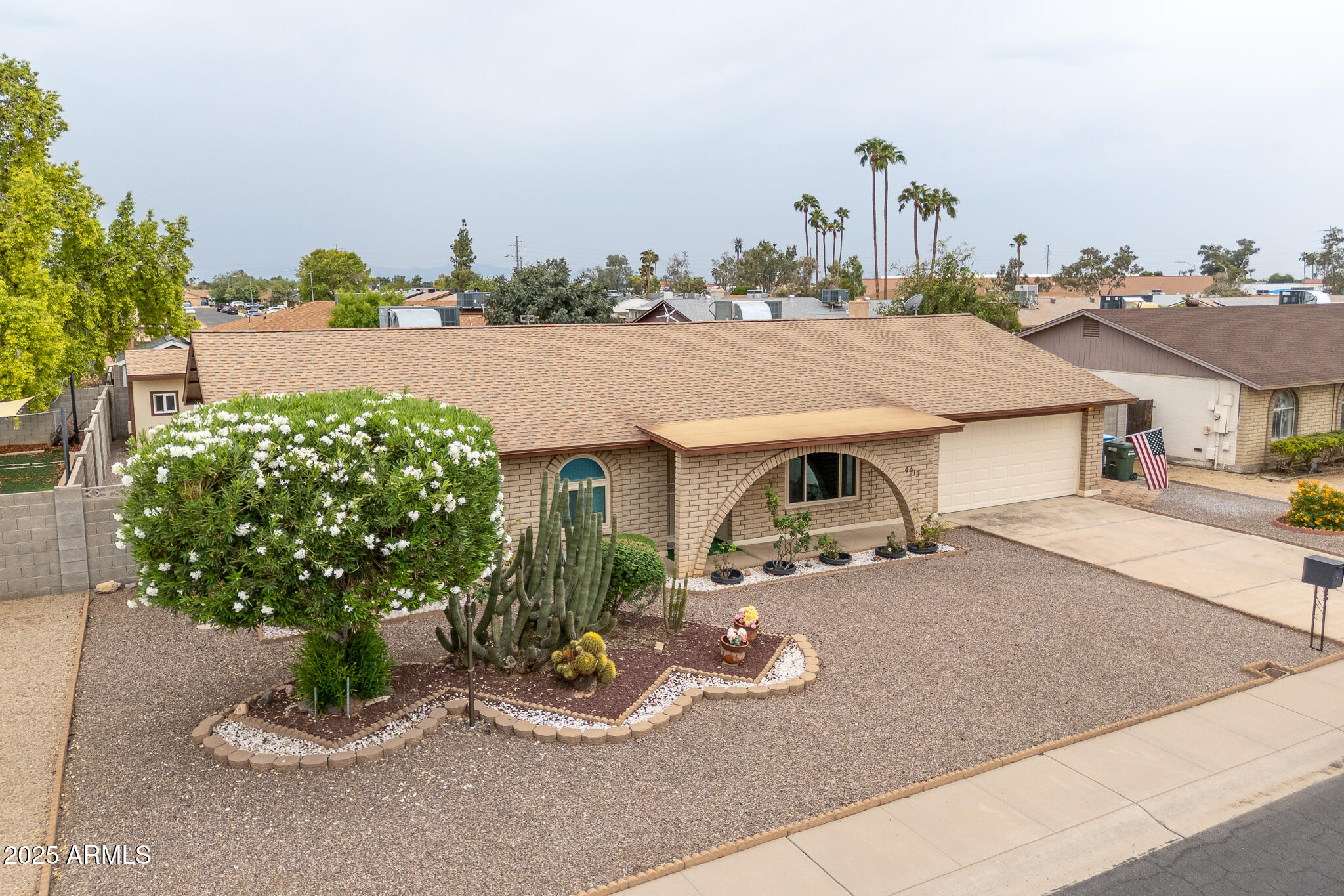 4915 W Larkspur Drive