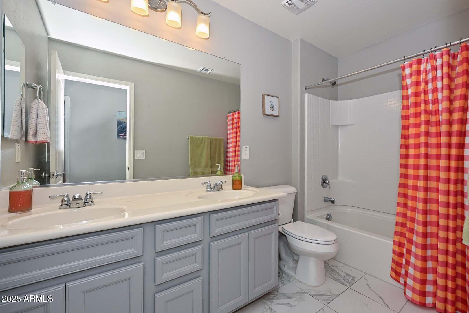 12330 W CACTUS BLOSSOM Trail