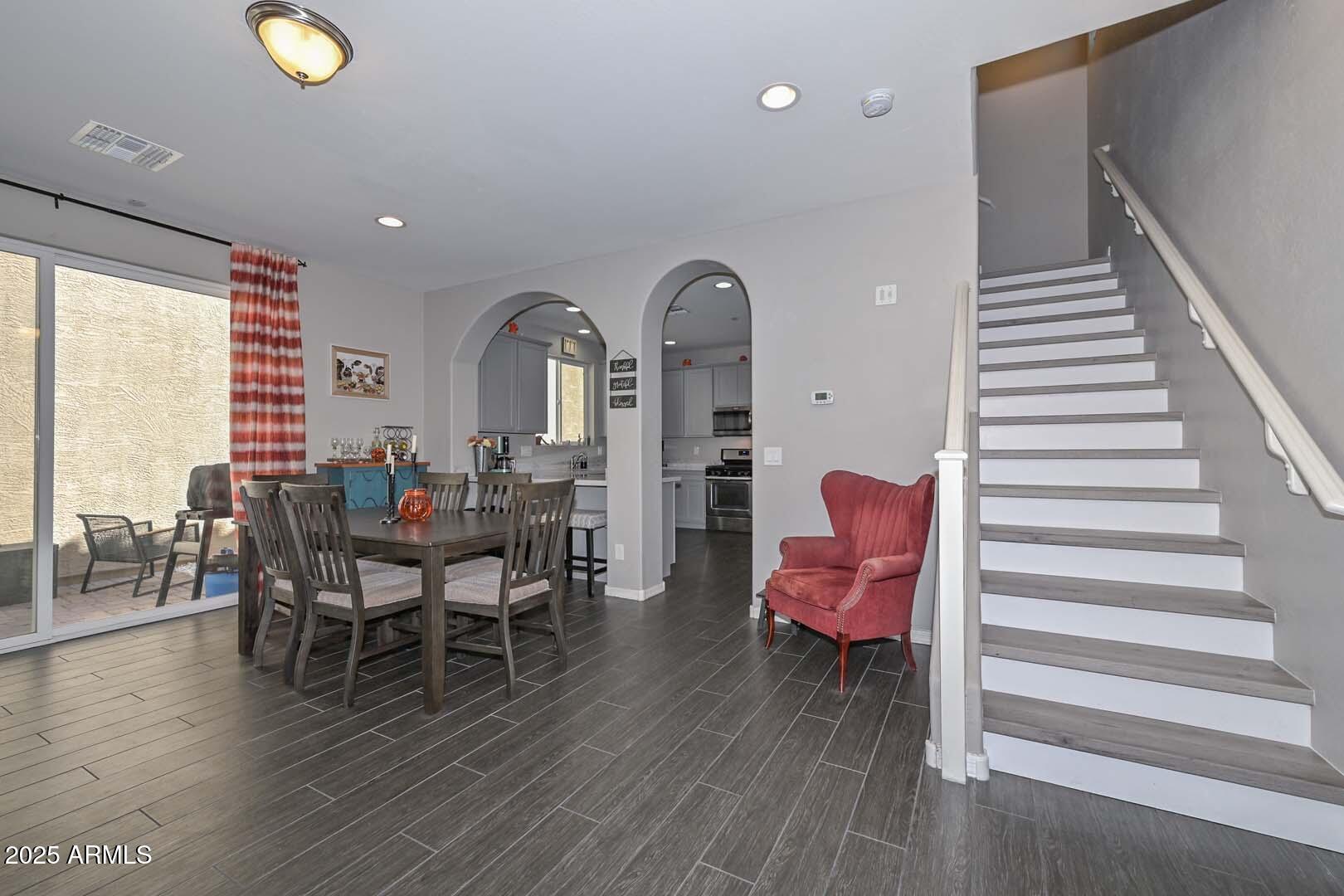 12330 W CACTUS BLOSSOM Trail
