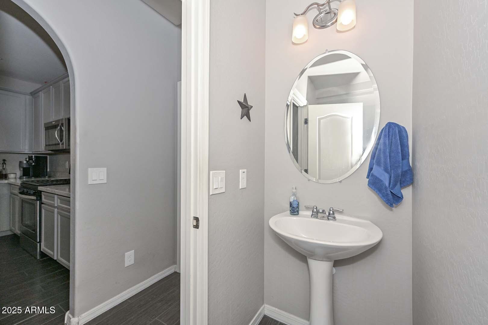 12330 W CACTUS BLOSSOM Trail