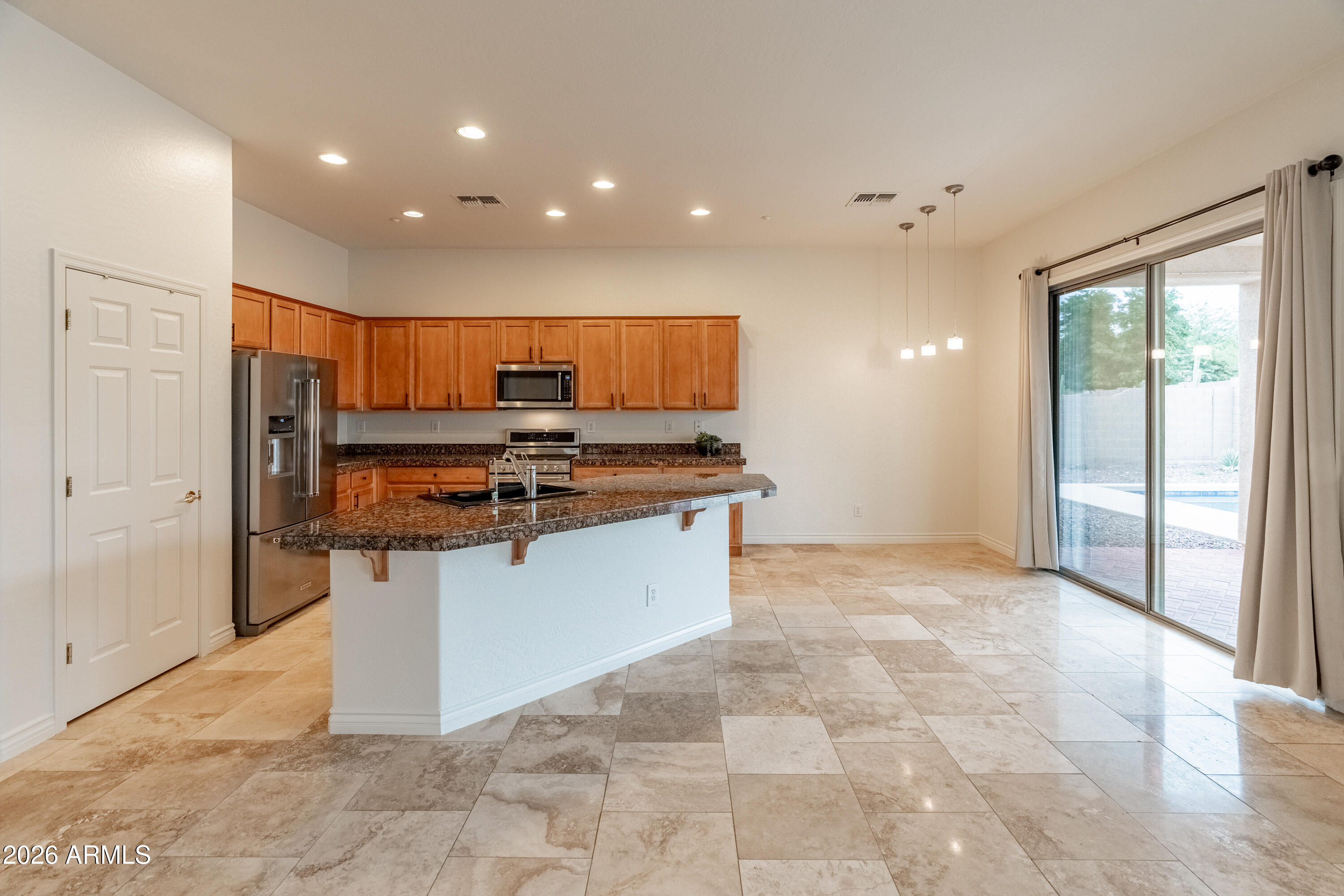 1610 W Ainsworth Drive