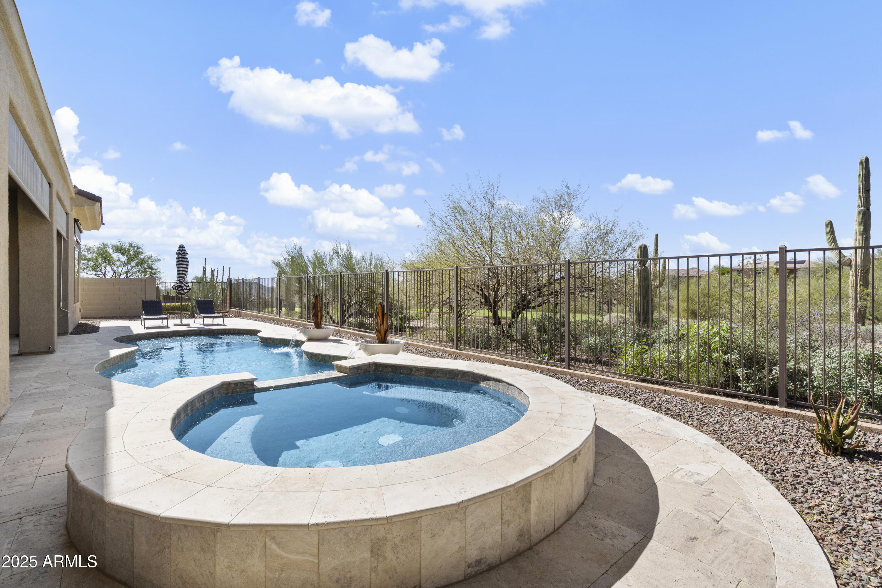 41910 N CONGRESSIONAL Drive