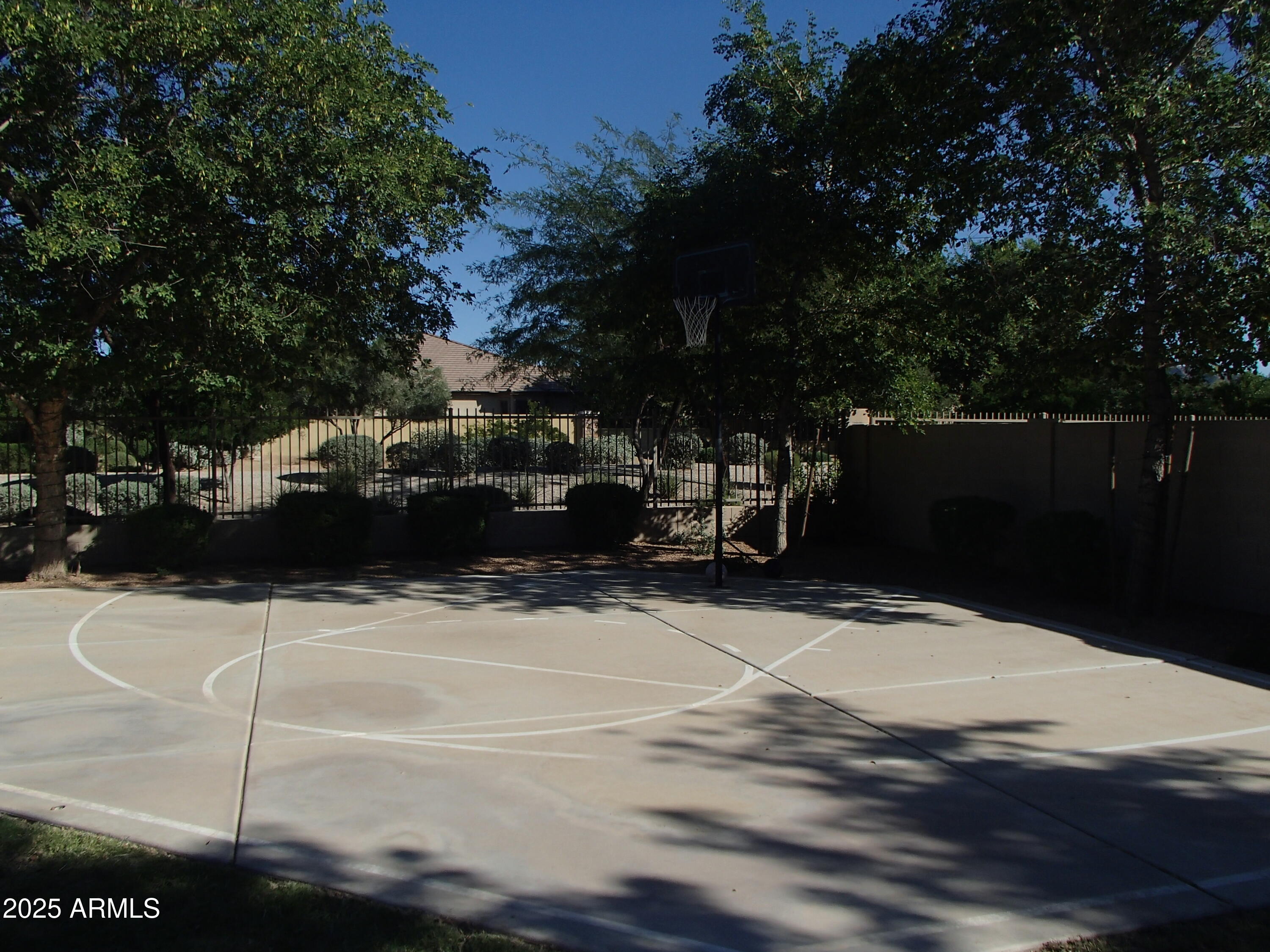 9007 S 53rd Drive