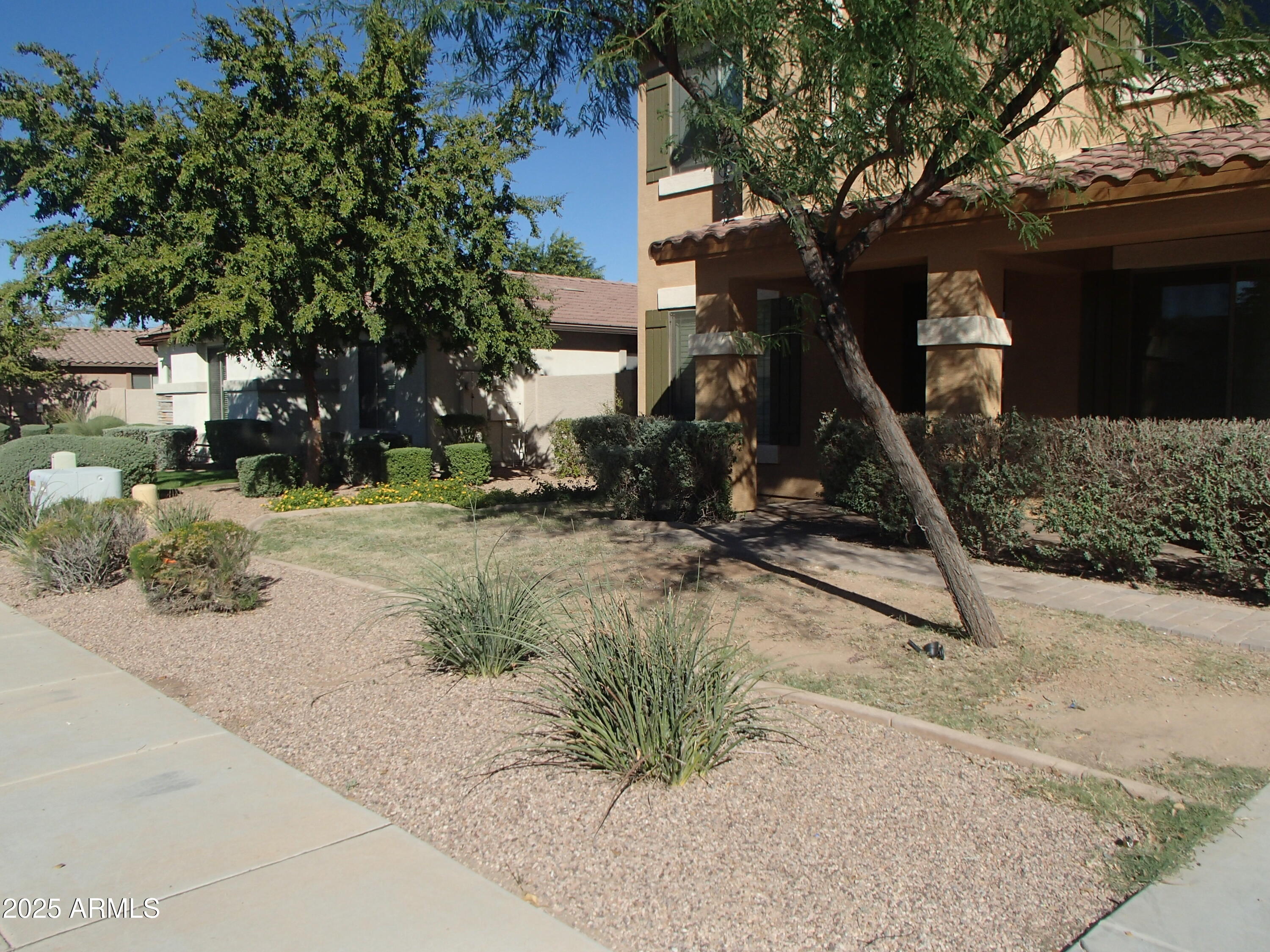 9007 S 53rd Drive