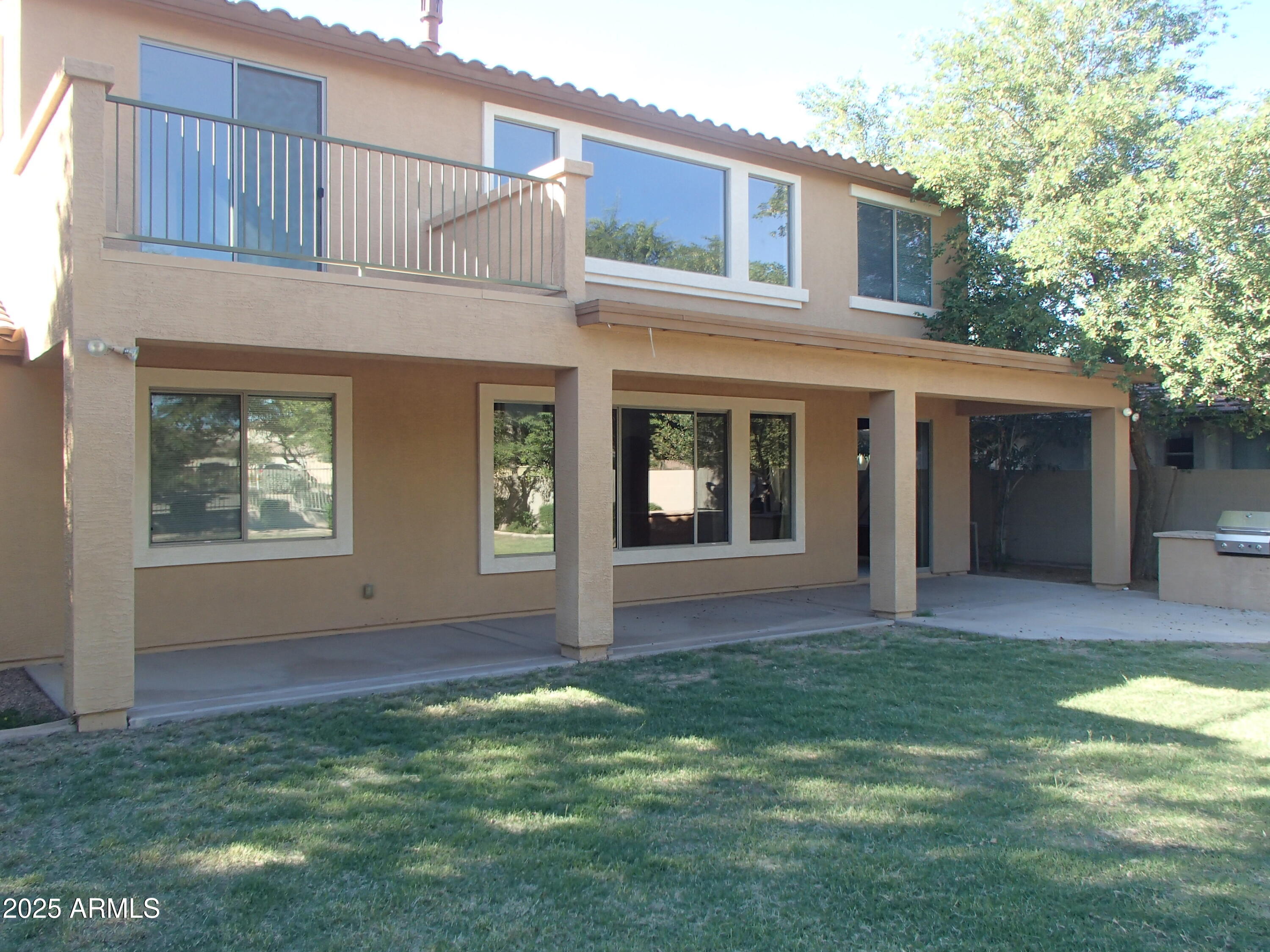 9007 S 53rd Drive