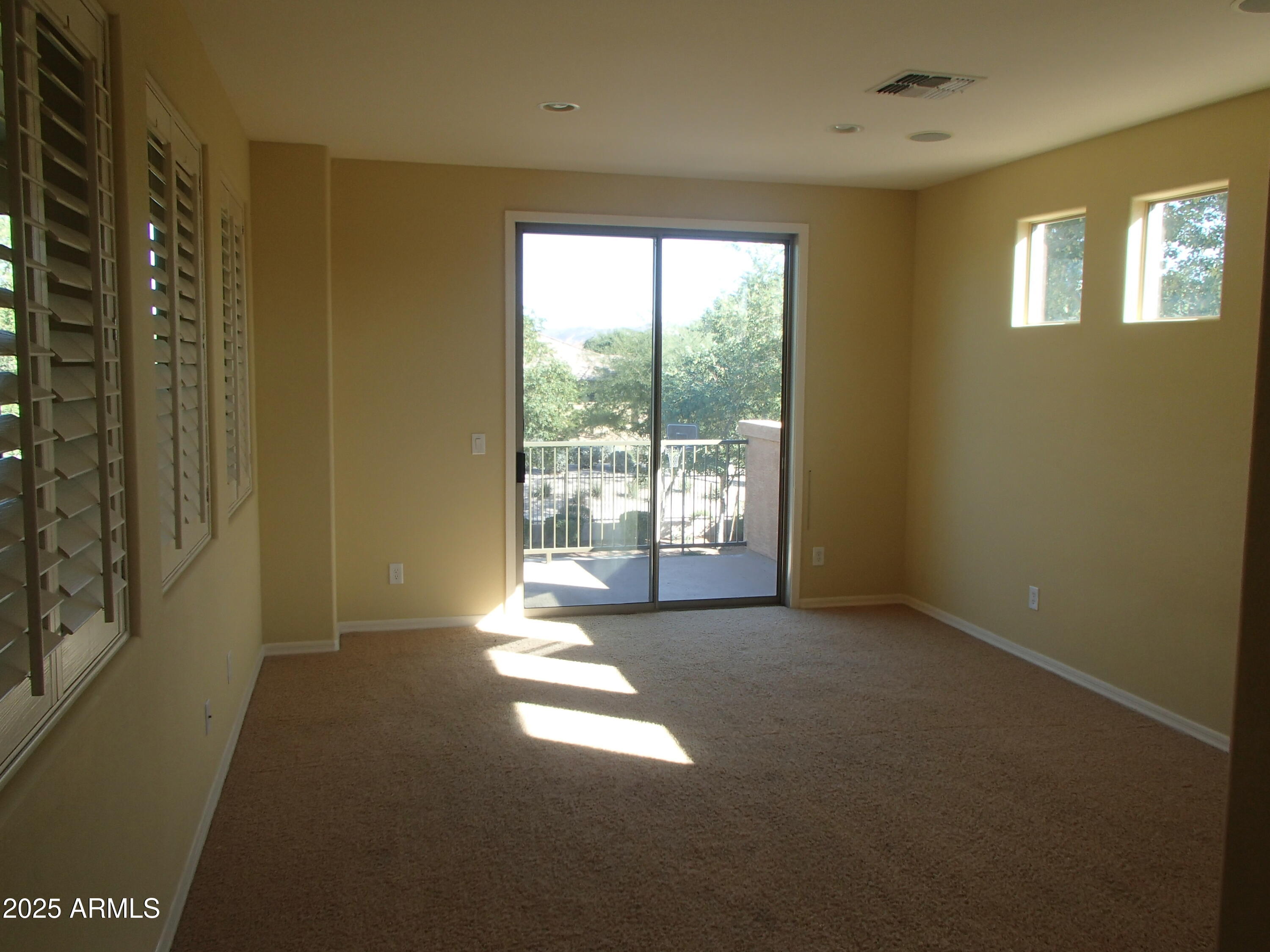 9007 S 53rd Drive