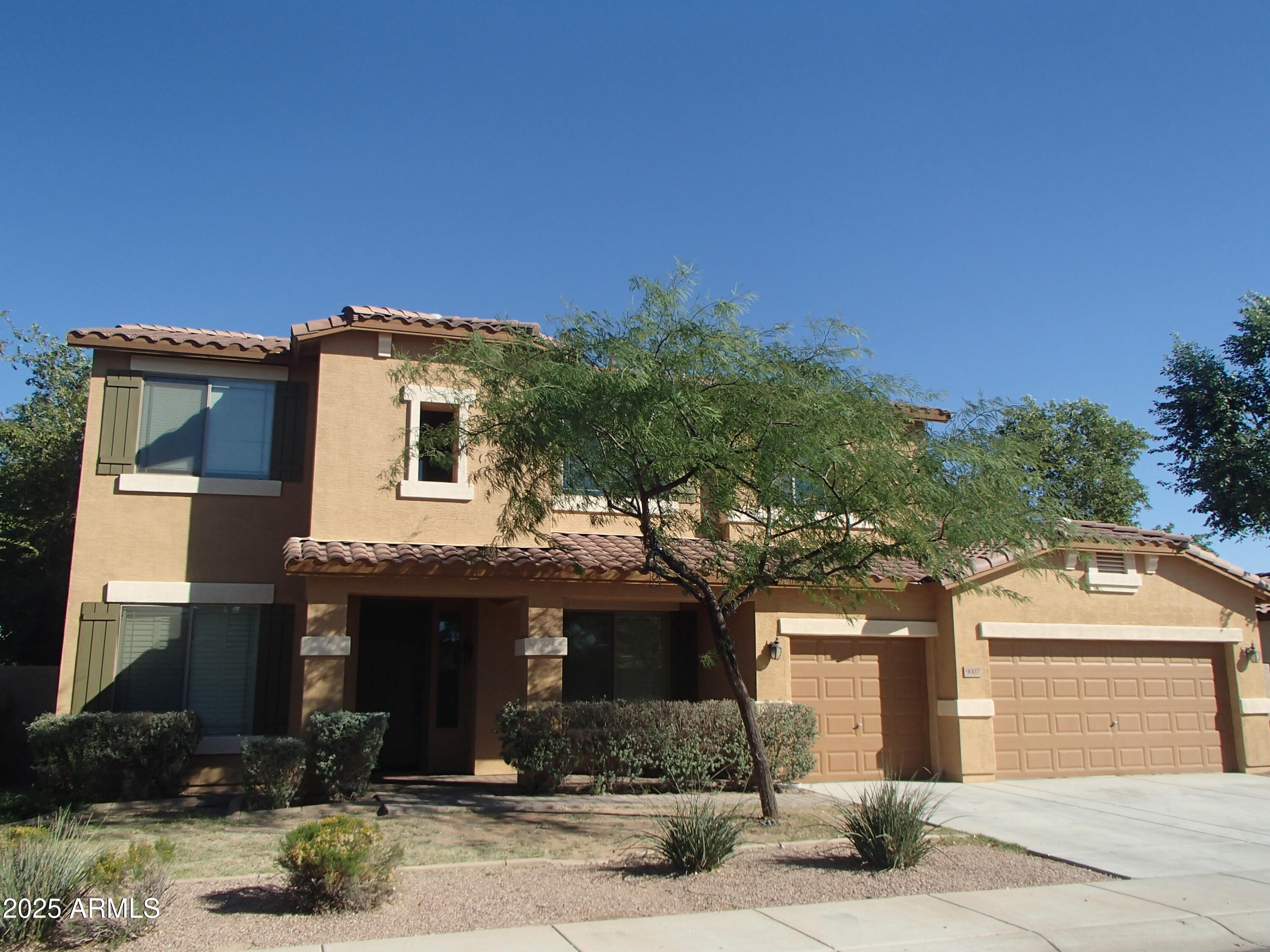 9007 S 53rd Drive