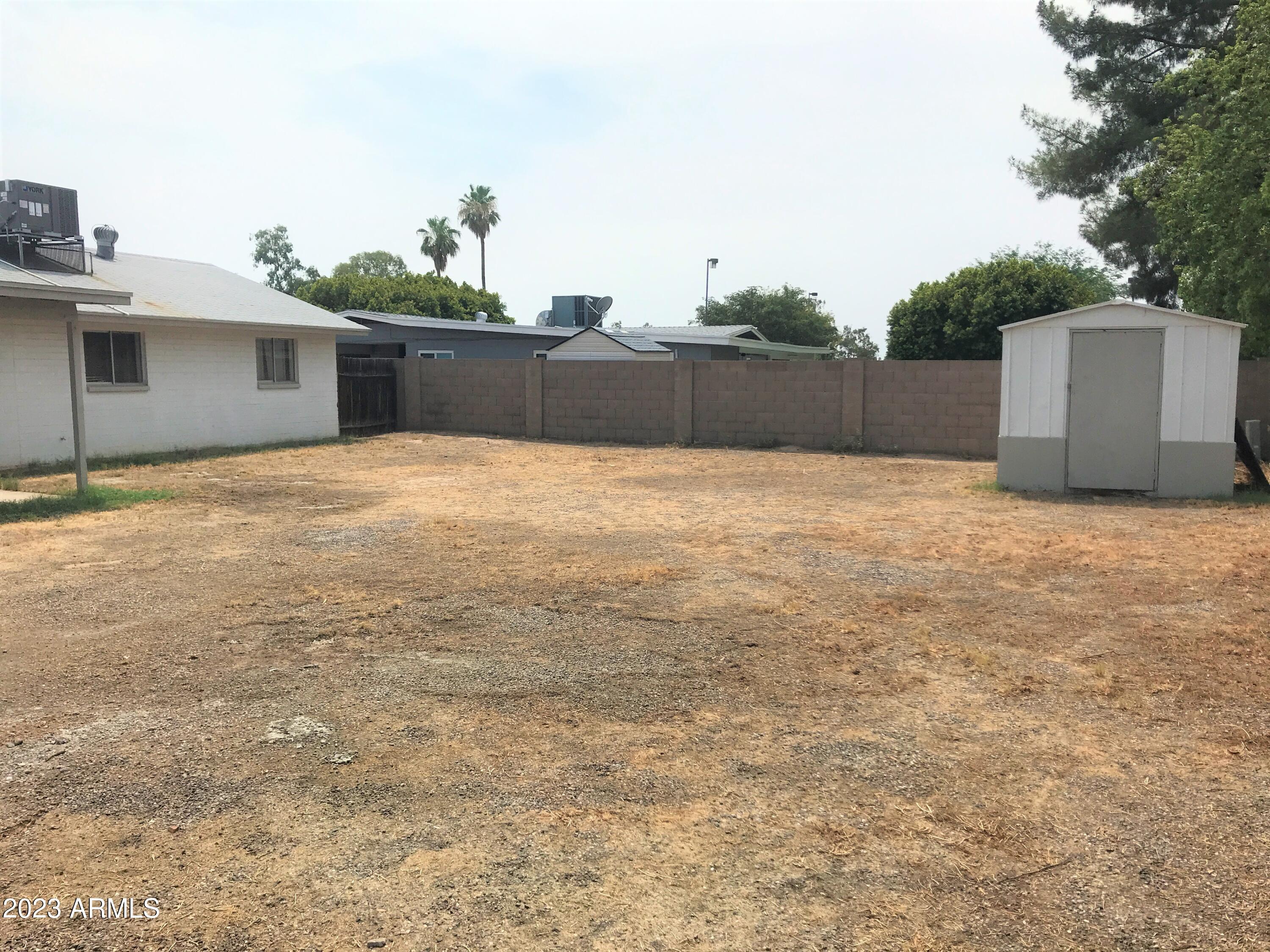 2316 W LARKSPUR Drive