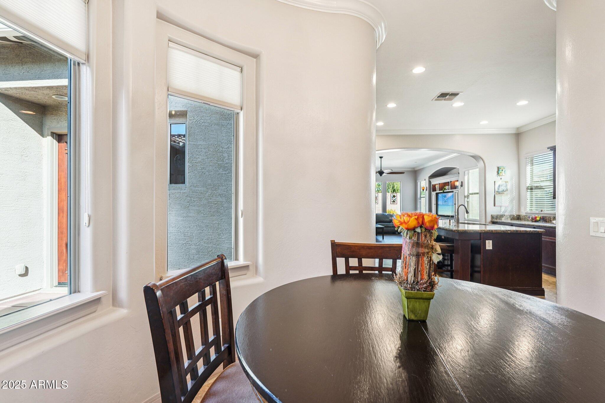 18310 W ONYX Court