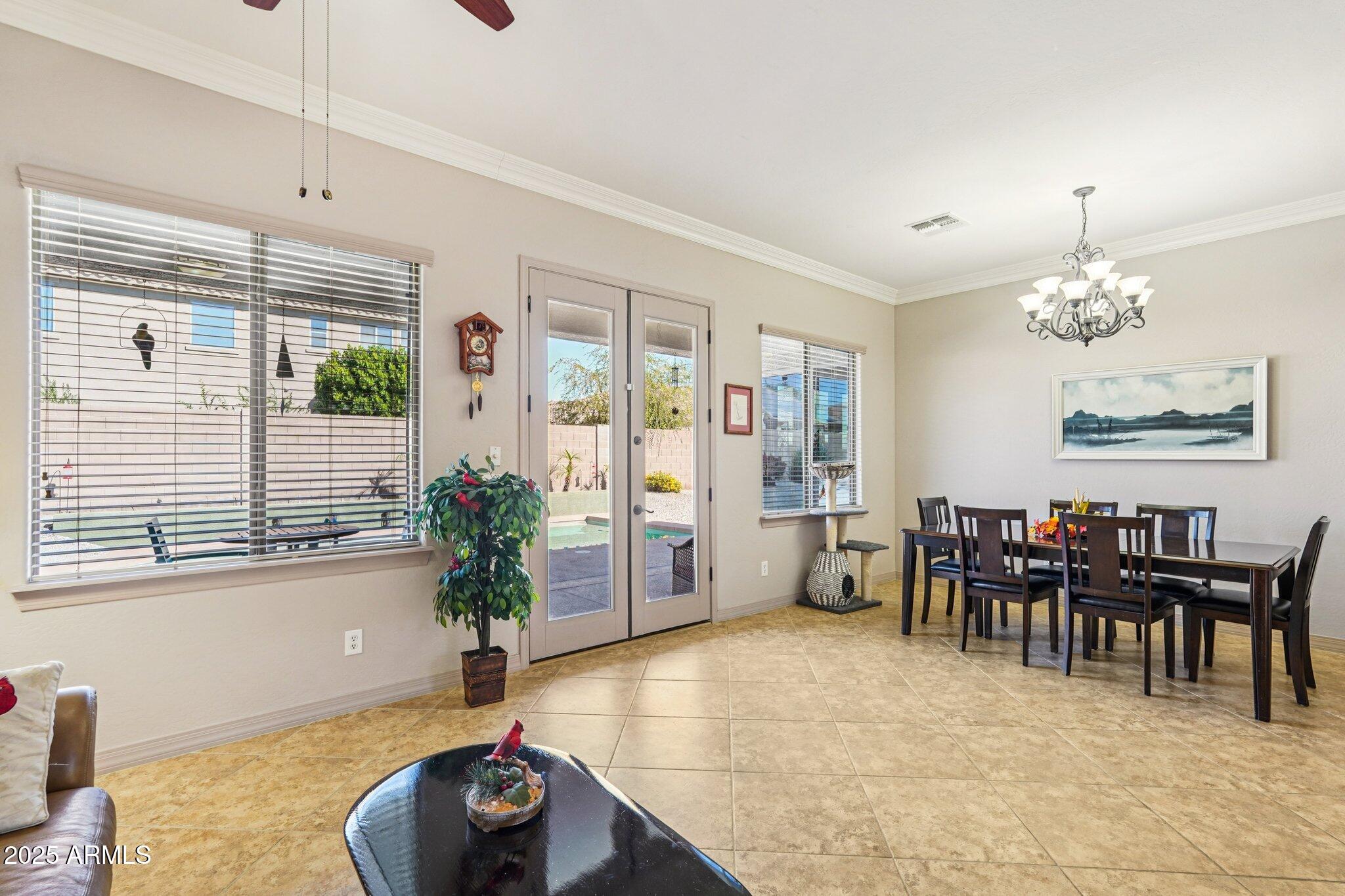 18310 W ONYX Court