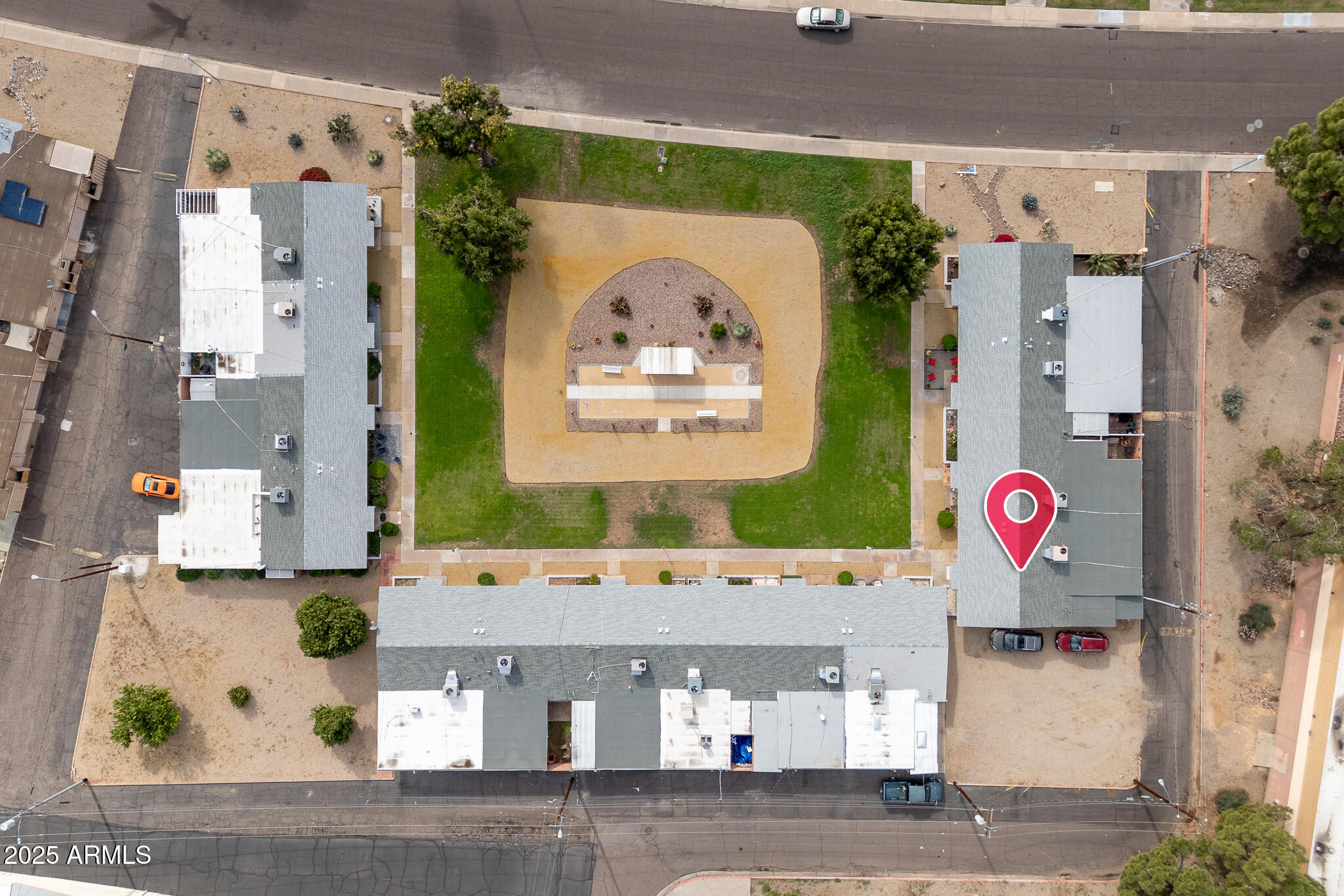10620 W OAKMONT Drive