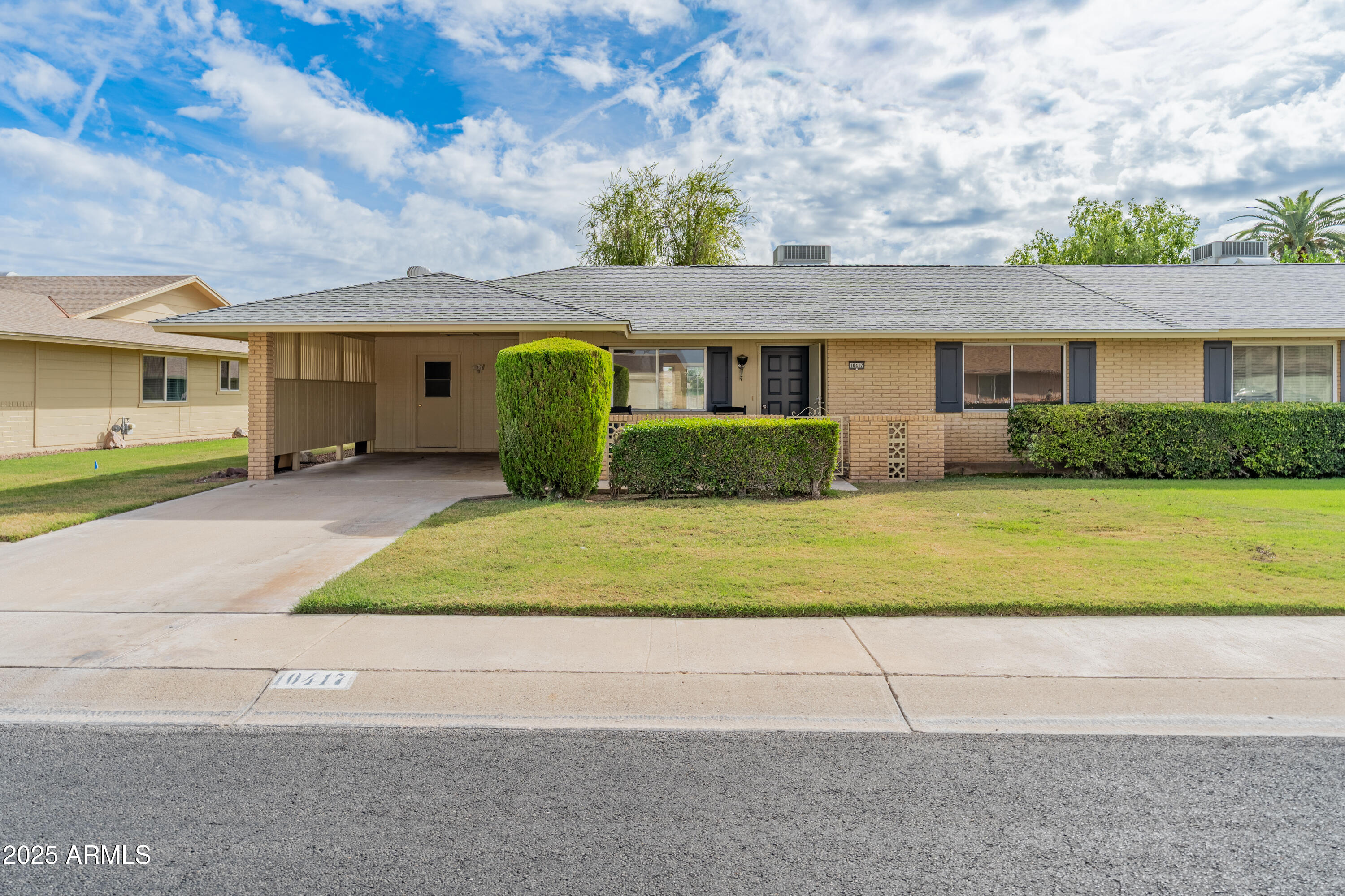 10417 W PRAIRIE HILLS Circle
