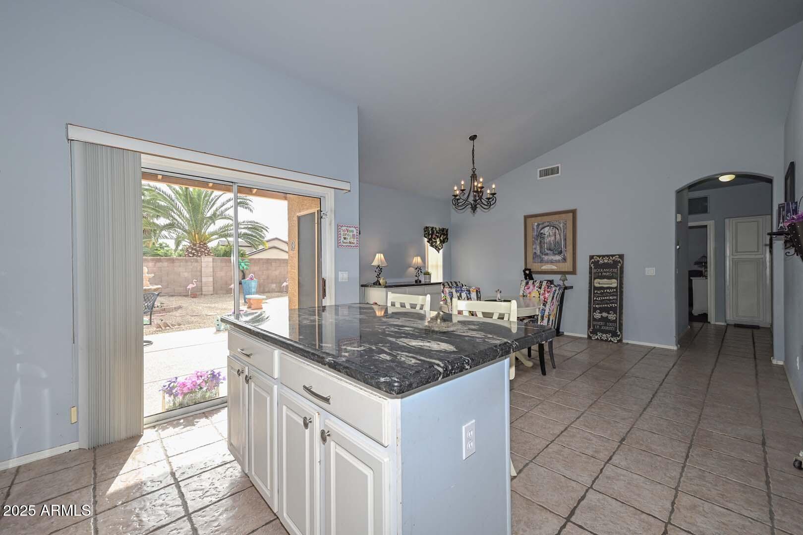 14805 W HONEYSUCKLE Lane