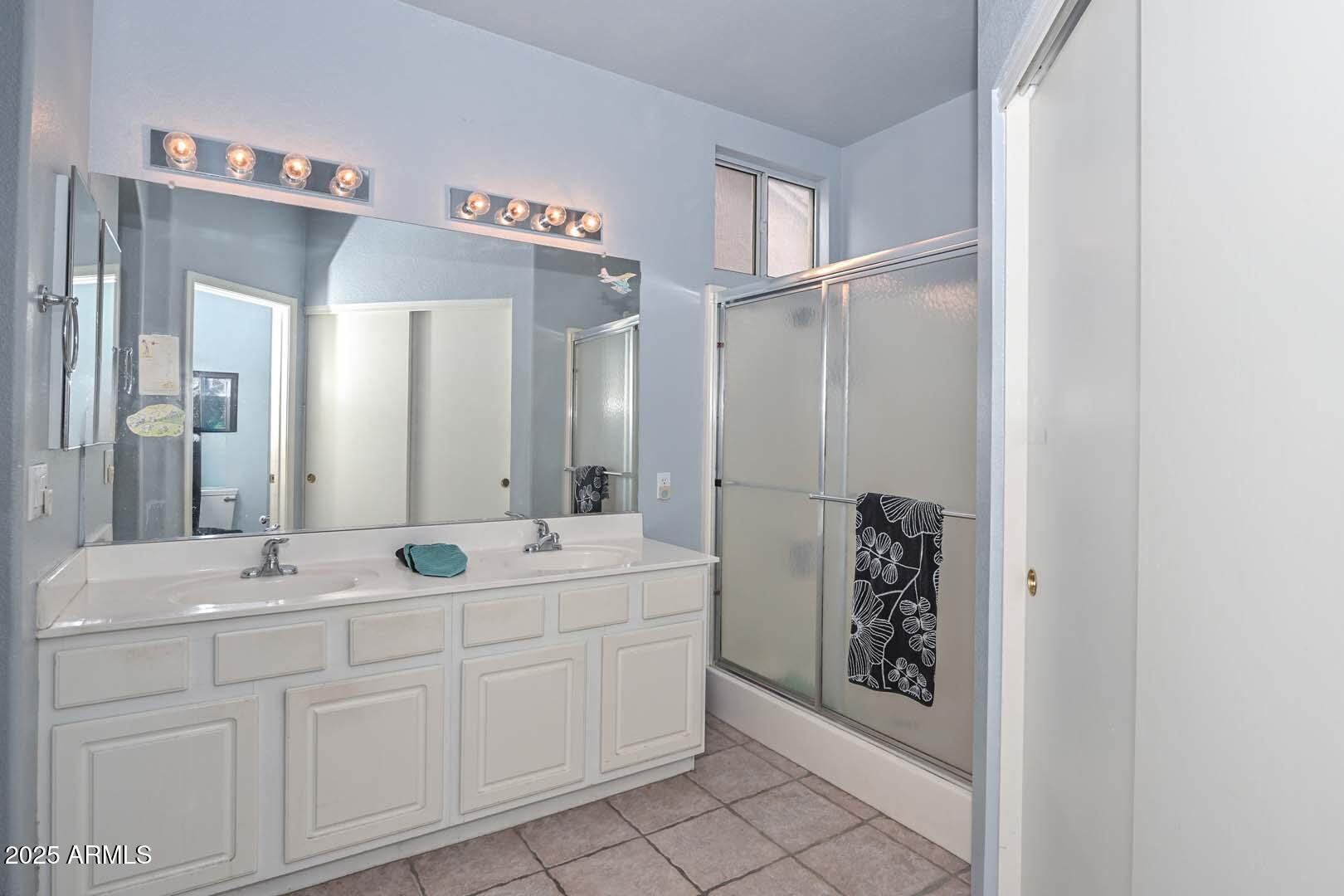 14805 W HONEYSUCKLE Lane