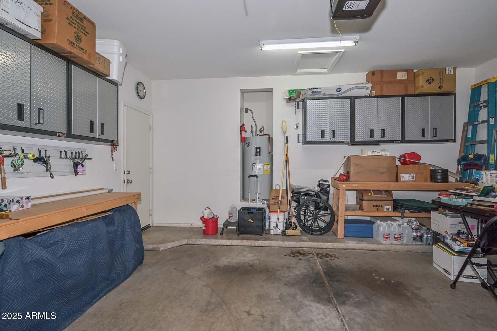 14805 W HONEYSUCKLE Lane
