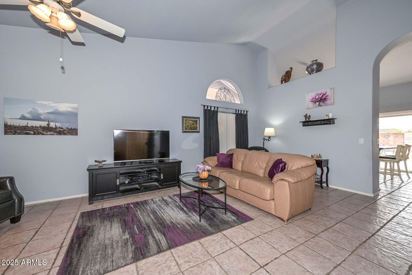 14805 W HONEYSUCKLE Lane