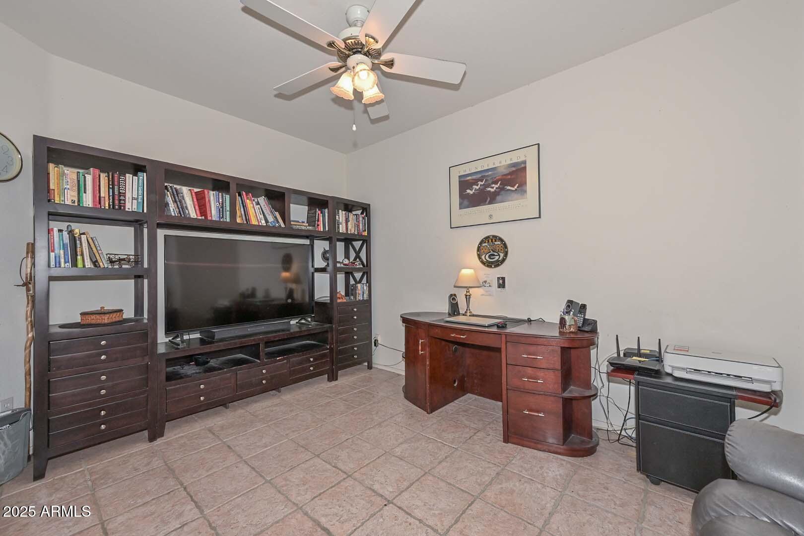 14805 W HONEYSUCKLE Lane