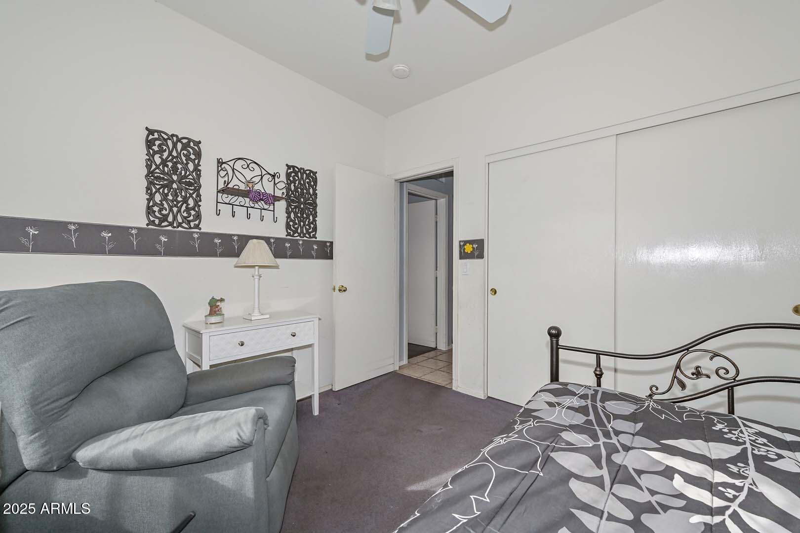 14805 W HONEYSUCKLE Lane
