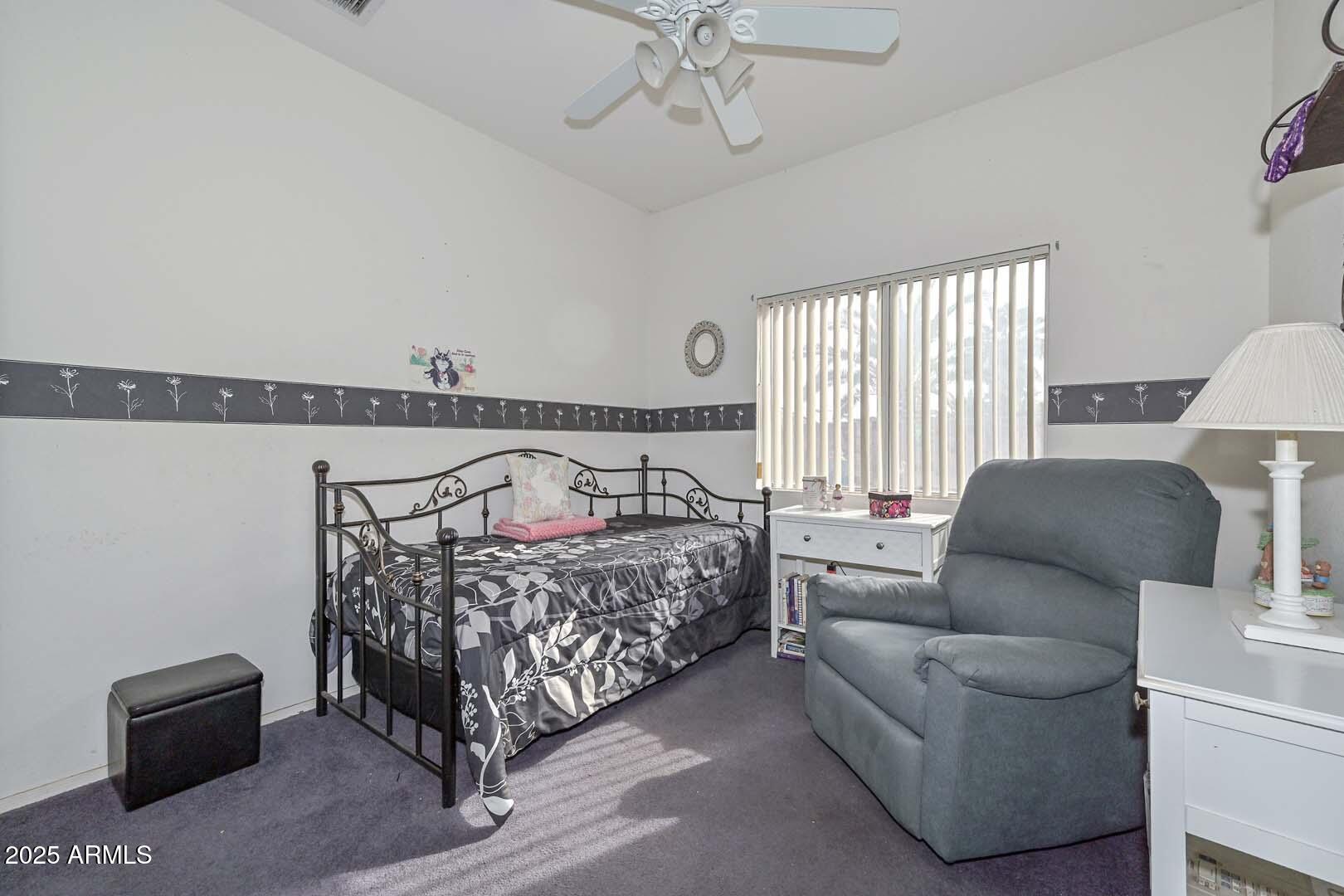 14805 W HONEYSUCKLE Lane