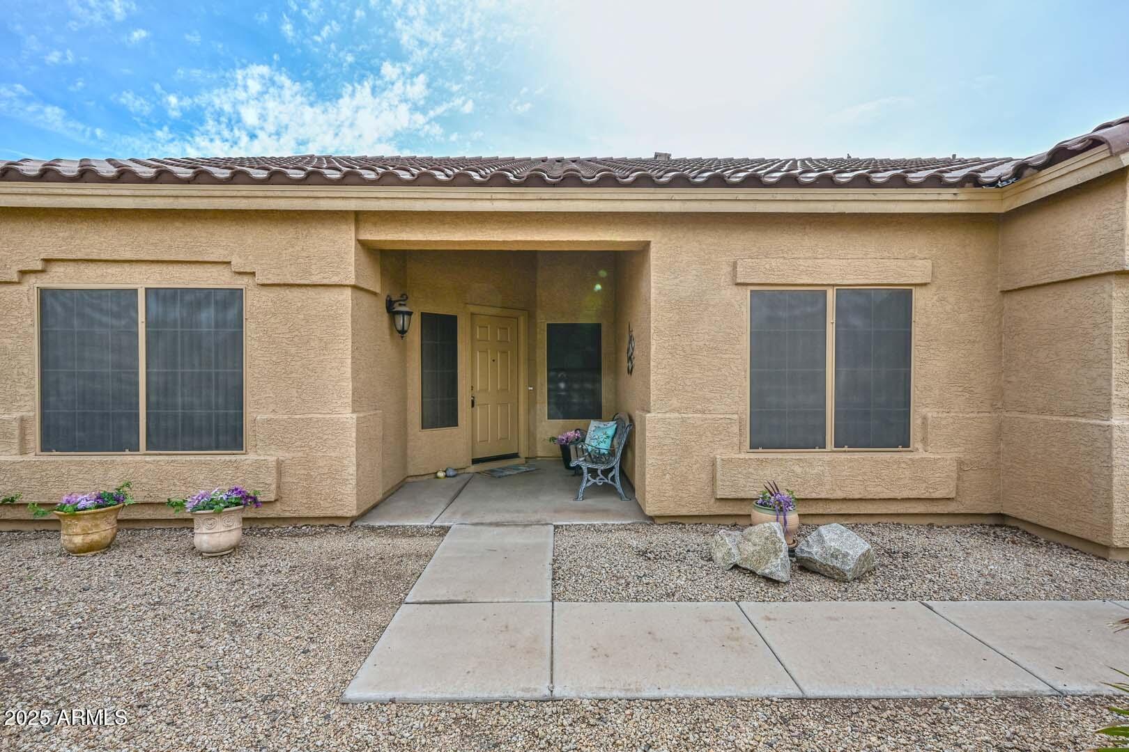 14805 W HONEYSUCKLE Lane