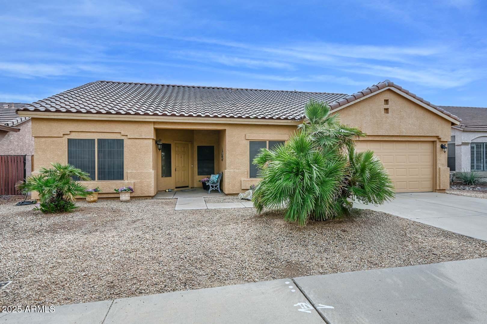 14805 W HONEYSUCKLE Lane