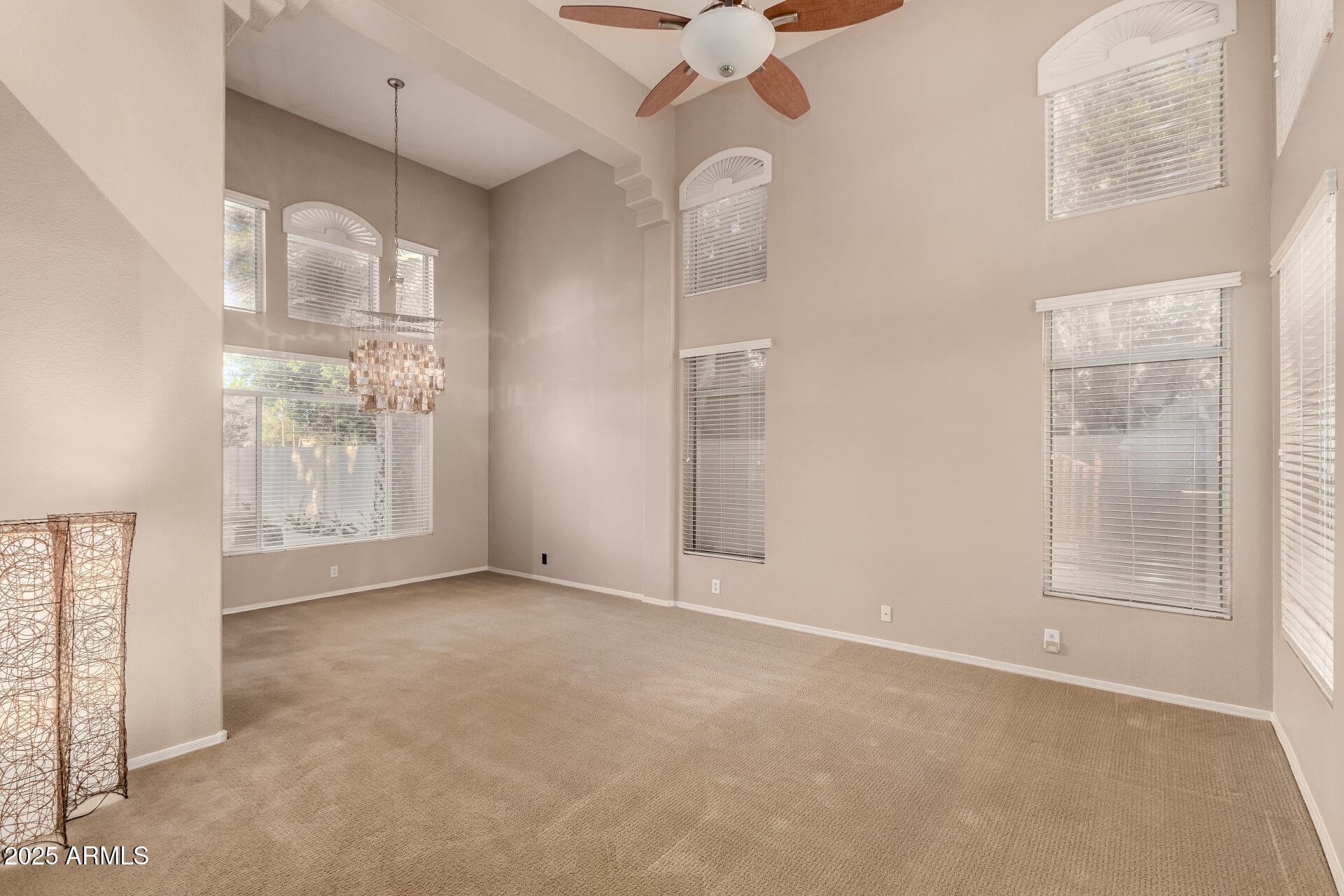 6058 W Abraham Lane