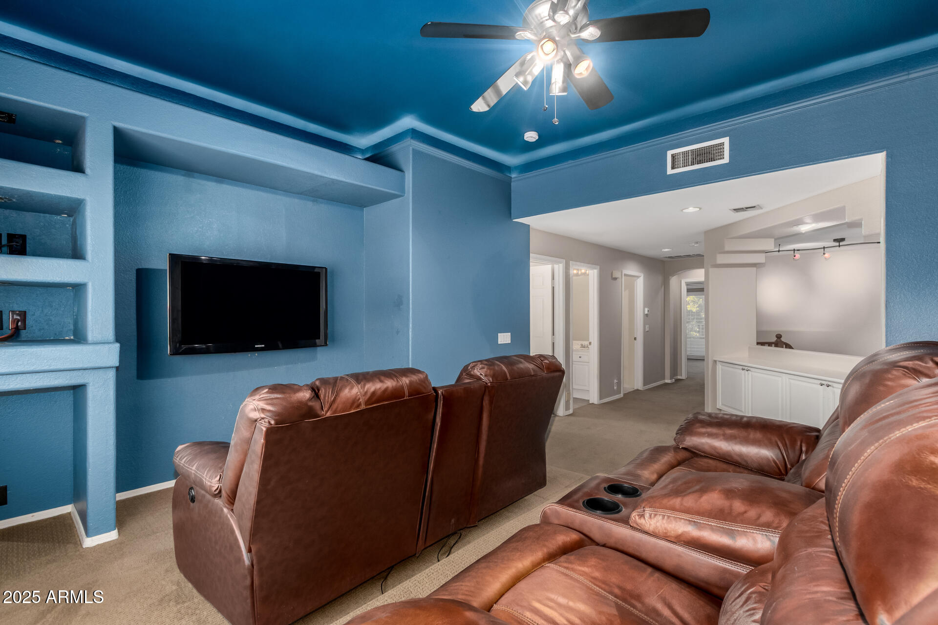 6058 W Abraham Lane