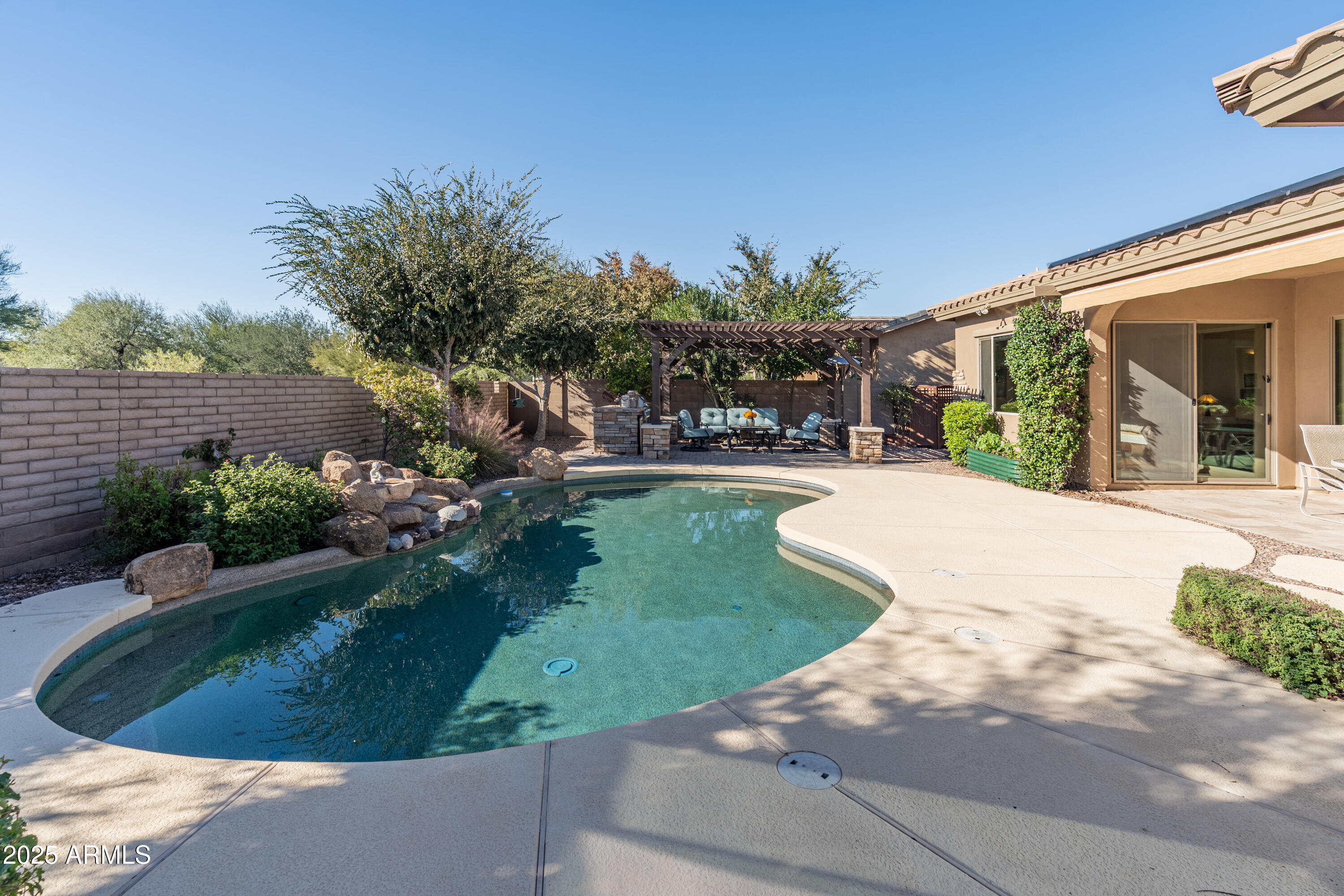 12345 W DOVE WING Way