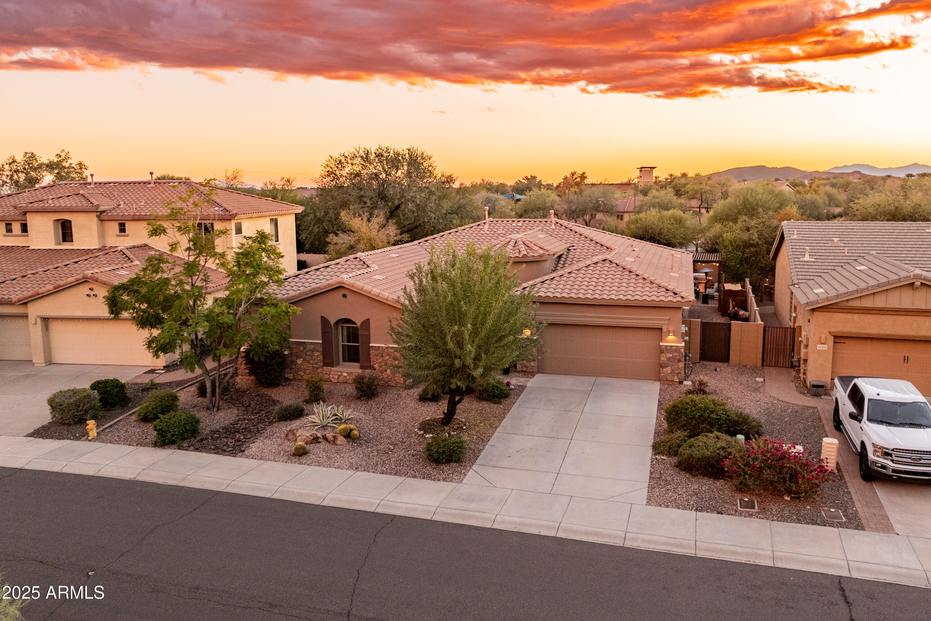 12345 W DOVE WING Way