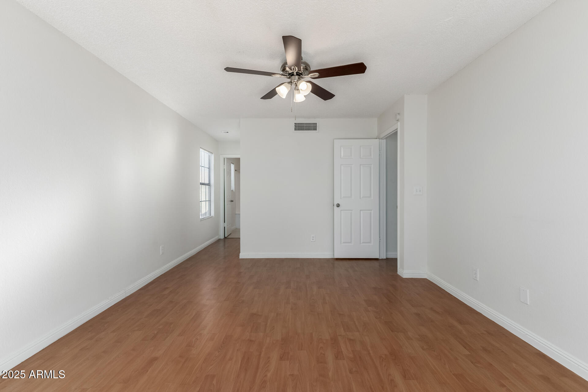 10428 N 53rd Drive