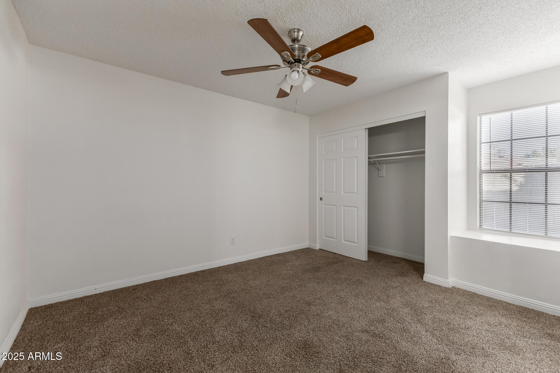 10428 N 53rd Drive