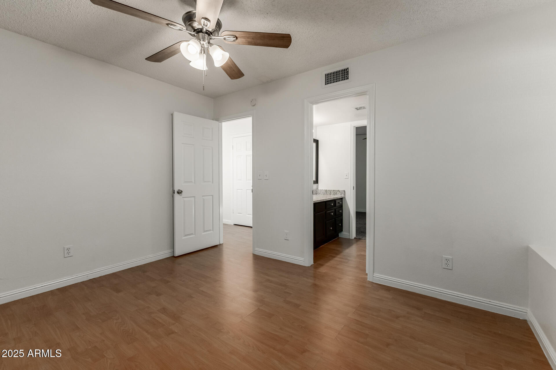 10428 N 53rd Drive