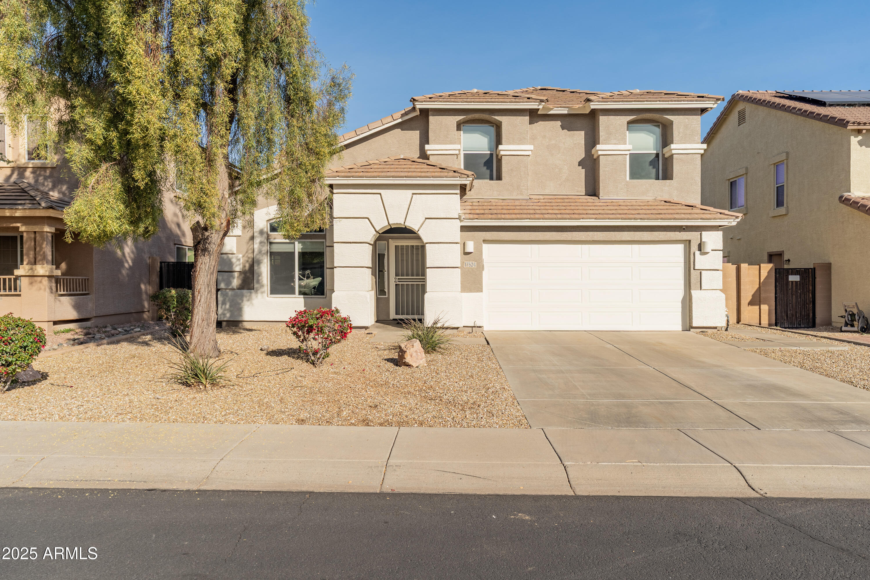 17524 W ACAPULCO Lane