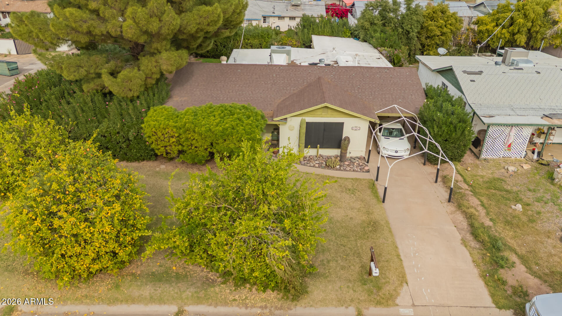5302 E Yale Street