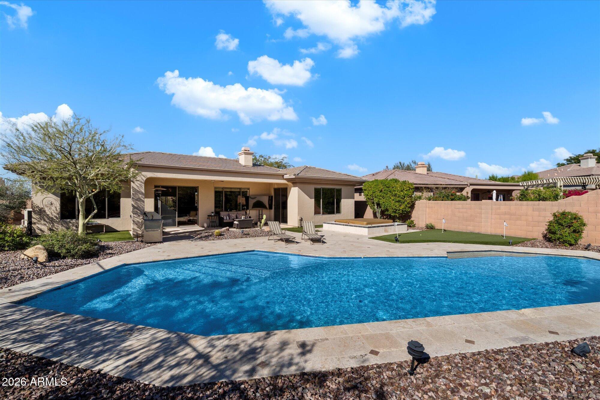 42111 N FAIRGREEN Court