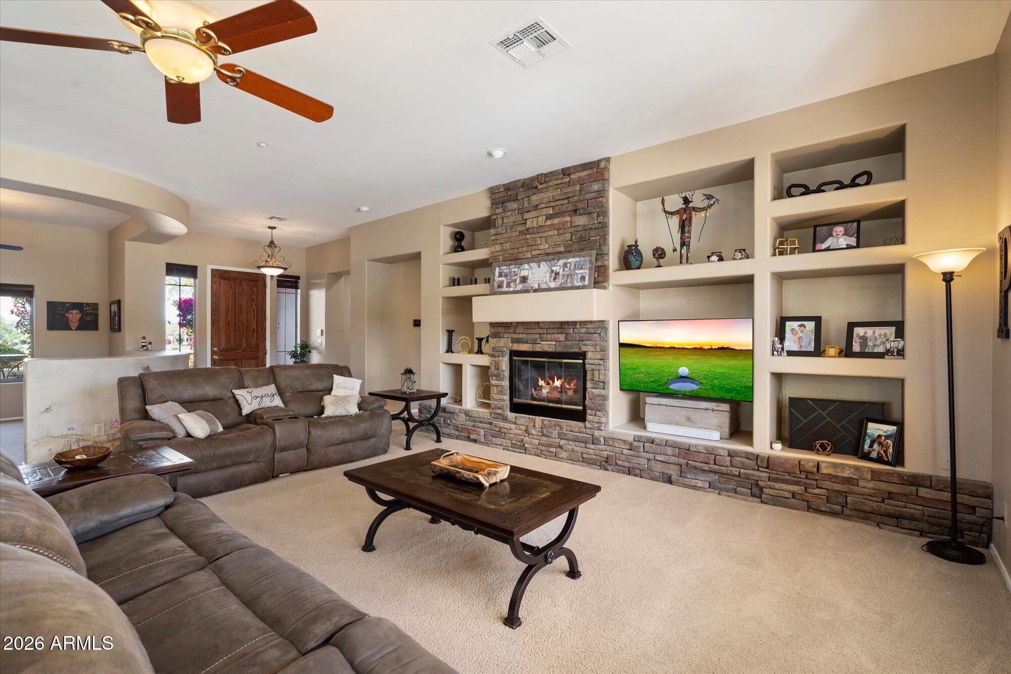 42111 N FAIRGREEN Court