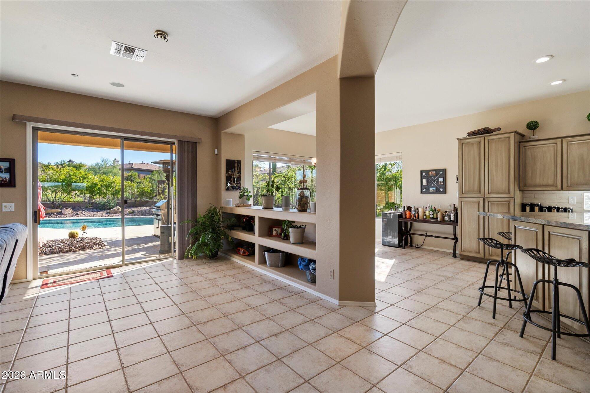 42111 N FAIRGREEN Court